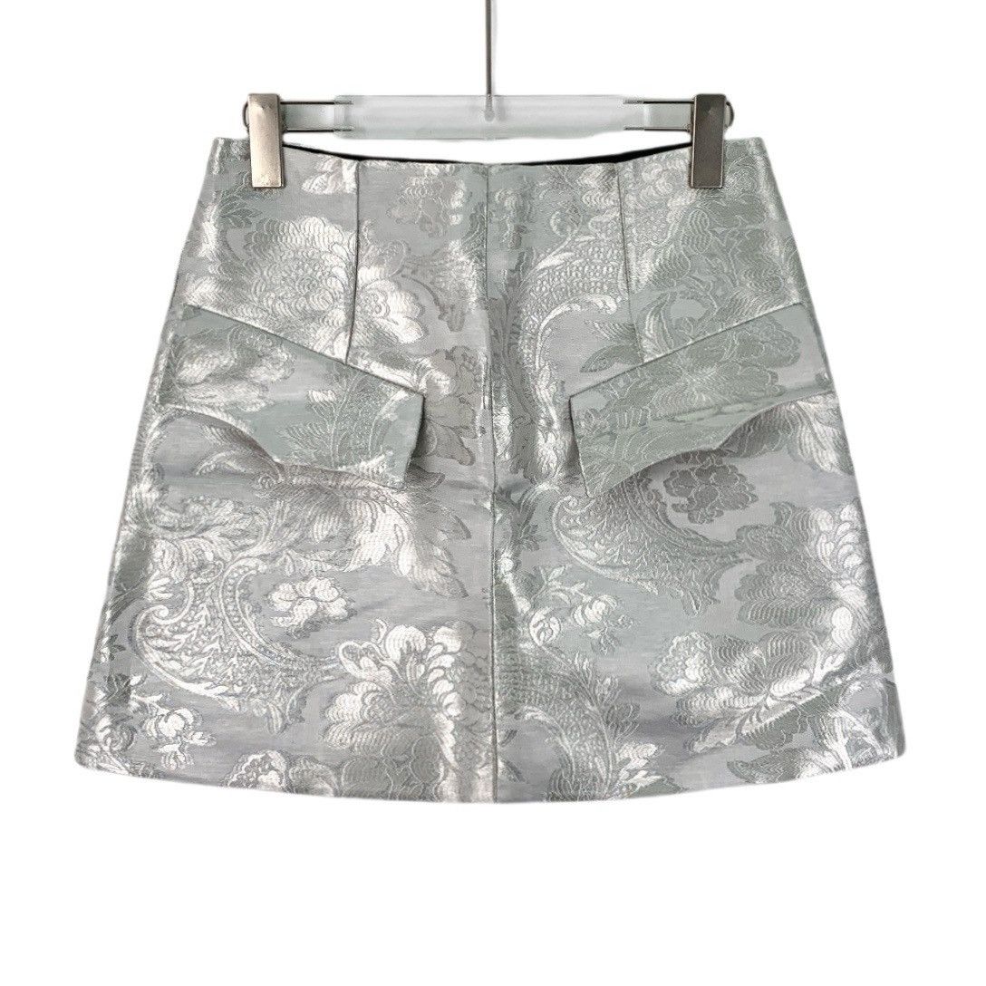 Louis Vuitton Louis Vuitton Silver Floral Embroidered Zip Skirt K26WX Size 25" / US 0 / IT 36 - 1 Thumbnail