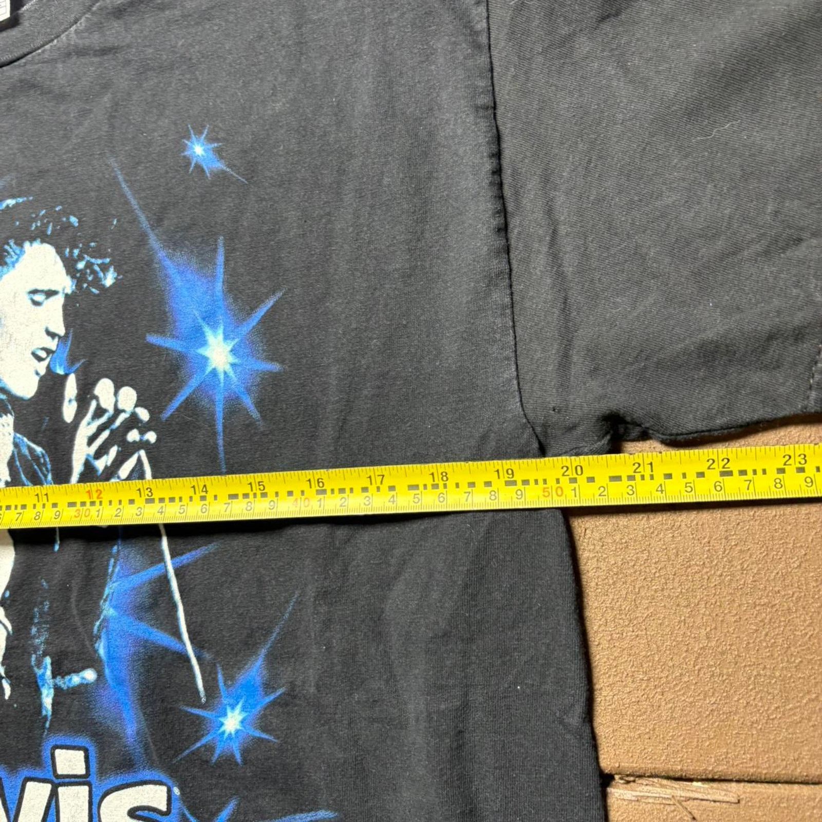 Other Vintage black Elvis Presley graphic shirt Size US L / EU 52-54 / 3 - 5 Thumbnail