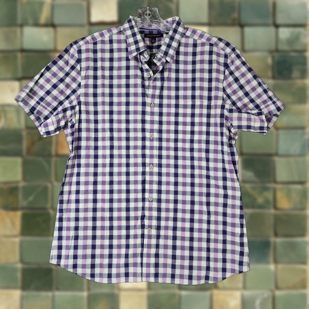 Banana Republic Banana Republic Men's Plaid Short Sleeve Button-Up Shirt Size L Purple Size US 33 - 1 Thumbnail
