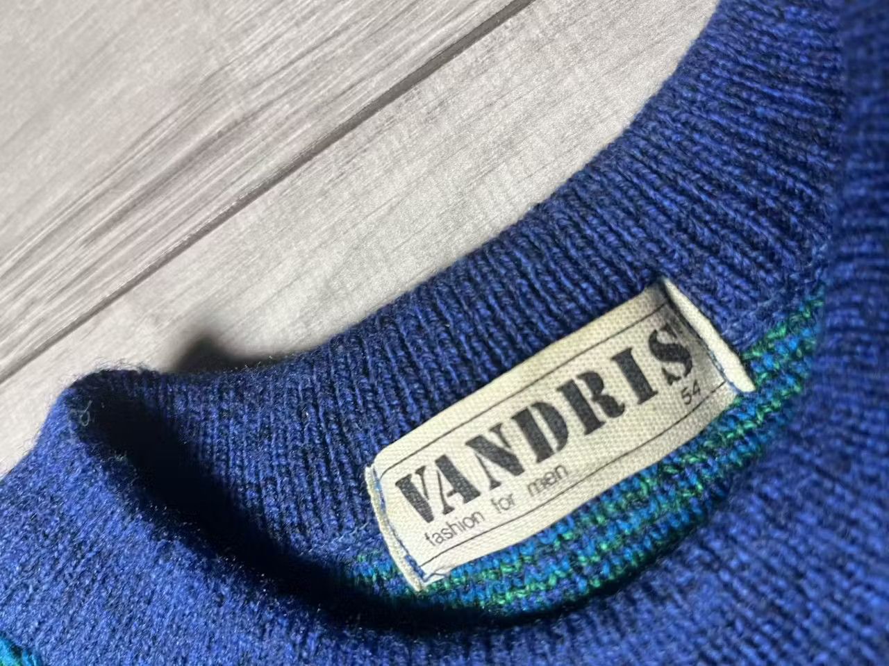 Vintage Vintage sweater avant garde size Large japanese Size US L / EU 52-54 / 3 - 3 Thumbnail