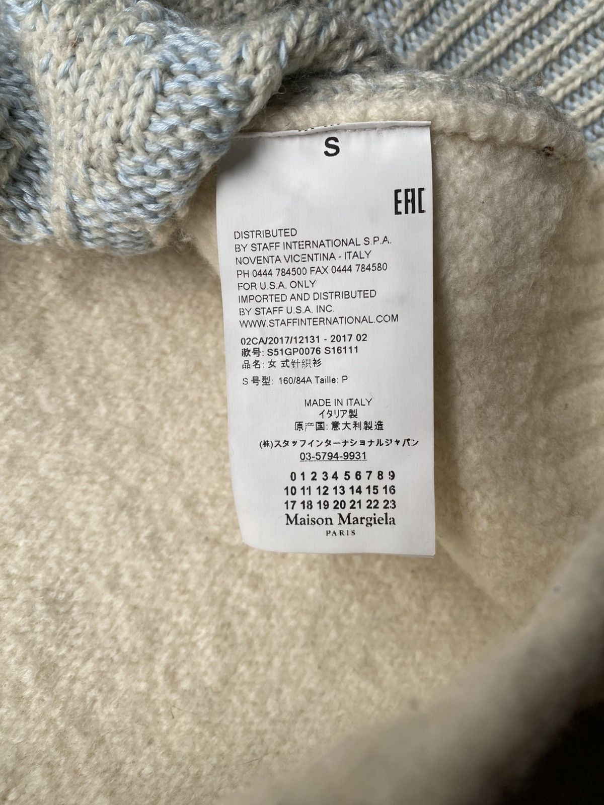 Maison Margiela Maison Margiela Deconstructed Asymmetric Sweater Size S / US 4 / IT 40 - 7 Thumbnail