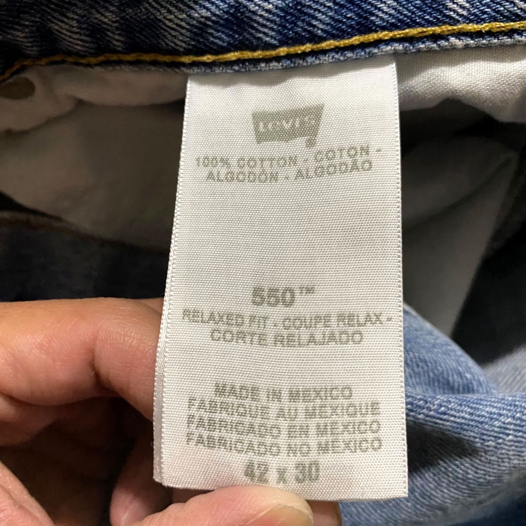Levi's Levi's 550 Jeans Mens 42x30 Blue Denim Straight Relaxed Fit 5-Pocket Cotton Denim Jeans Blue Mens 550 90s Retro Style (if applicable) Size US 42 / EU 58 - 4 Thumbnail