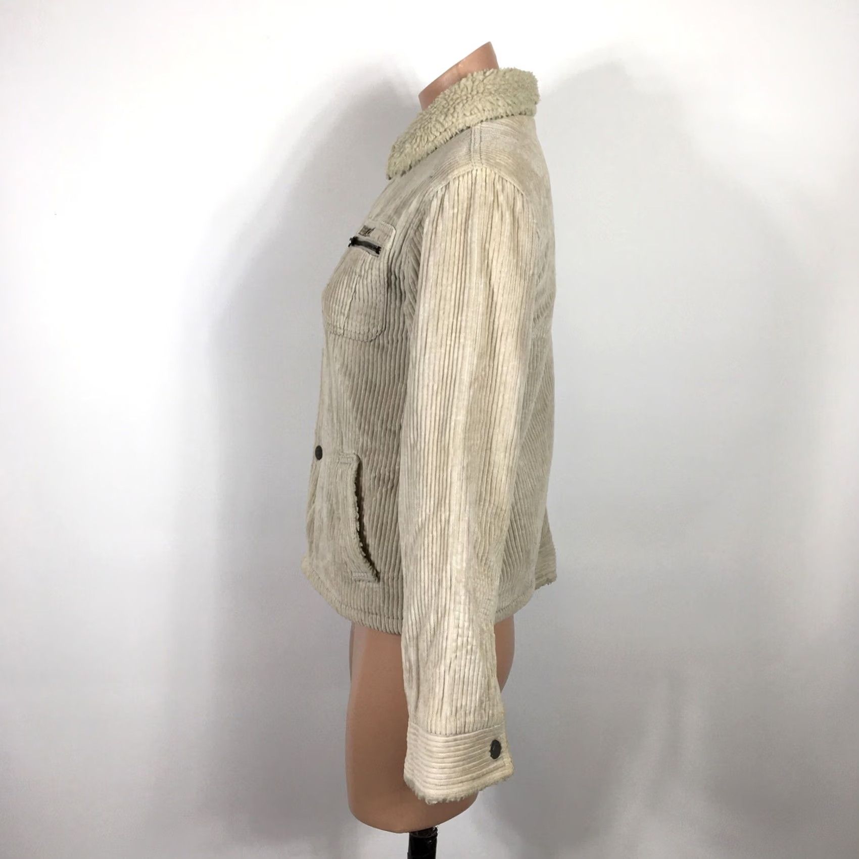 Quiksilver VINTAGE Quiksilver Jacket 10 Cotton Corduroy Sherpa Lining Beige Women Short Sleeve Button Down Collared Fall Winter Spring Regular Mens Womens Size L / US 10 / IT 46 - 6 Thumbnail