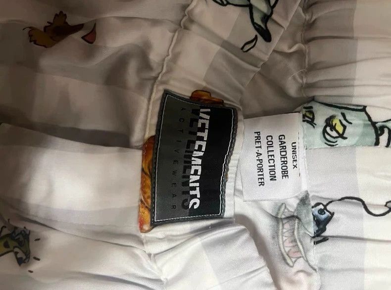 Vetements Vetements SizeXS 2019aw Cartoon Pajama Pants Breakfast Runw Size US 30 / EU 46 - 4 Thumbnail