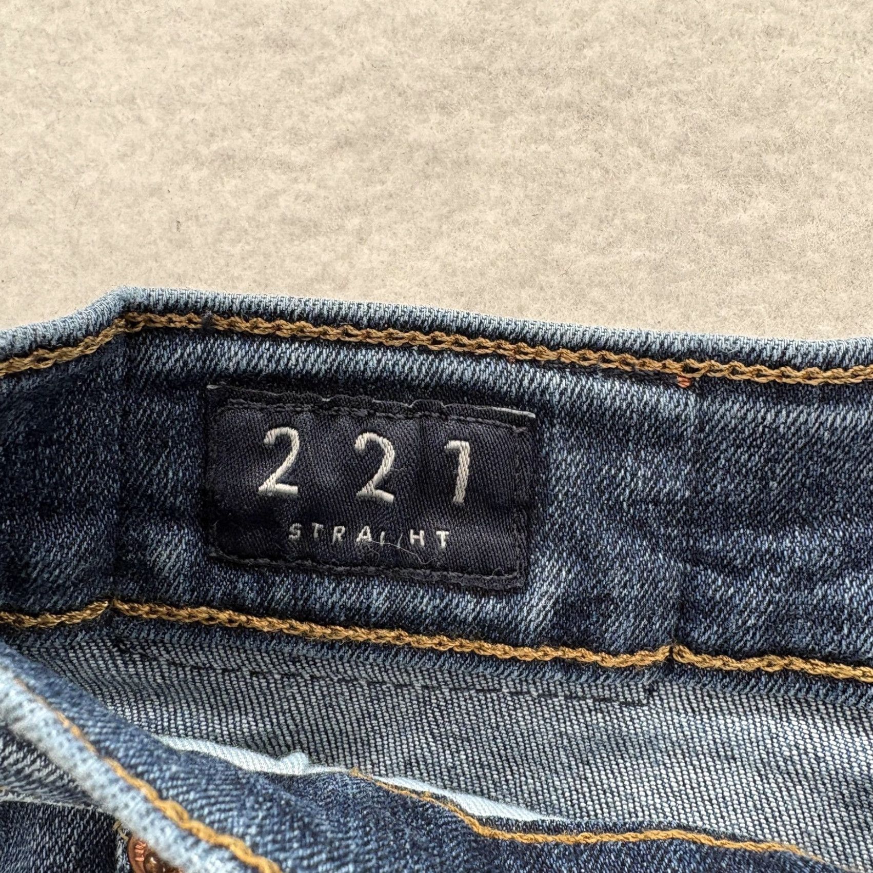Lucky Brand Lucky Brand Jeans Mens 38x30 Blue 221 Straight Medium Wash Stretch Denim Pants Size US 38 / EU 54 - 5 Thumbnail