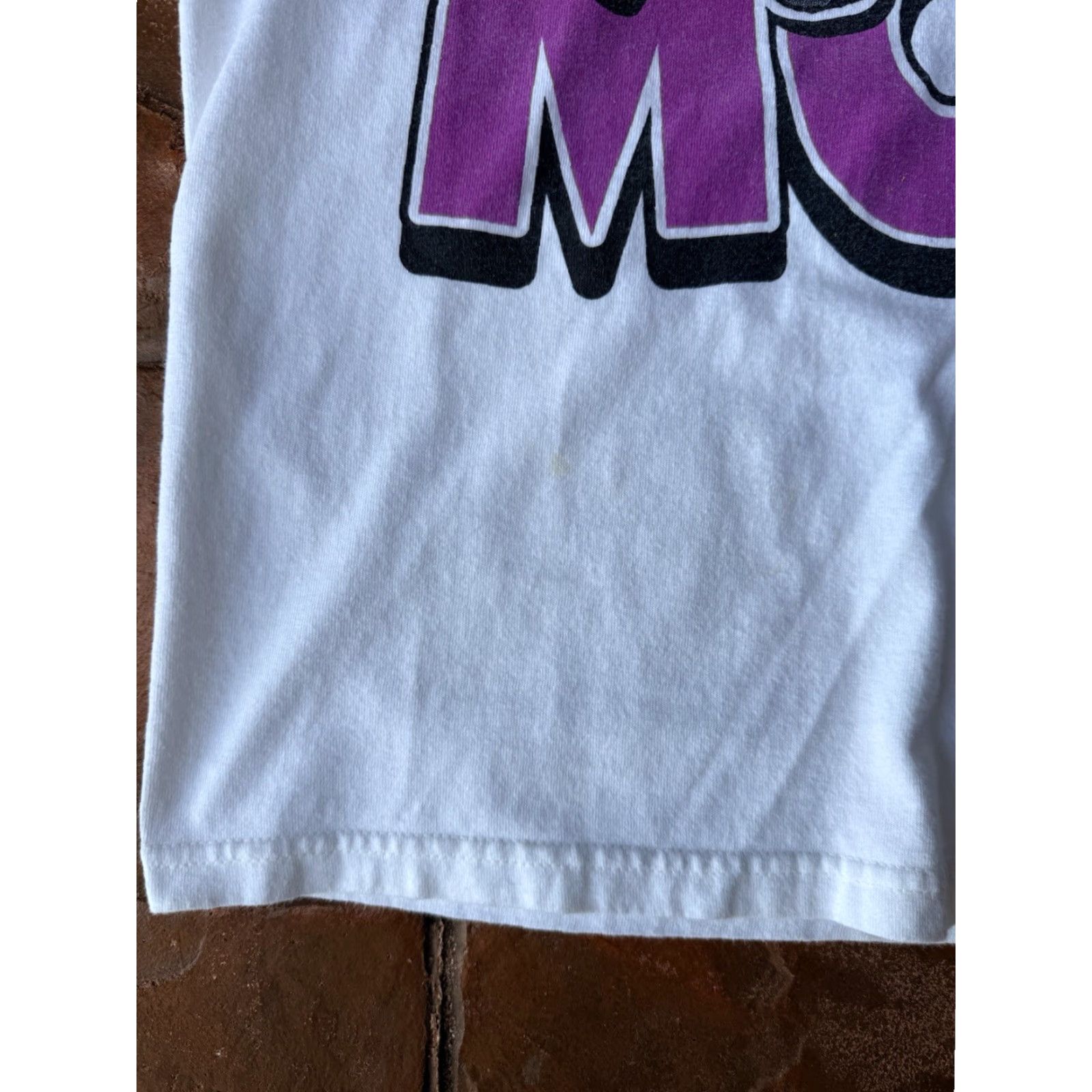 Vintage VINTAGE 90s Hockey Mom Graphic NHL T-Shirt XL Humor Funny Shirt Men White Cotton Short Sleeve Crew Neck Graphic Print Logo 90s Sports Novelty Mens Size US XL / EU 56 / 4 - 4 Thumbnail