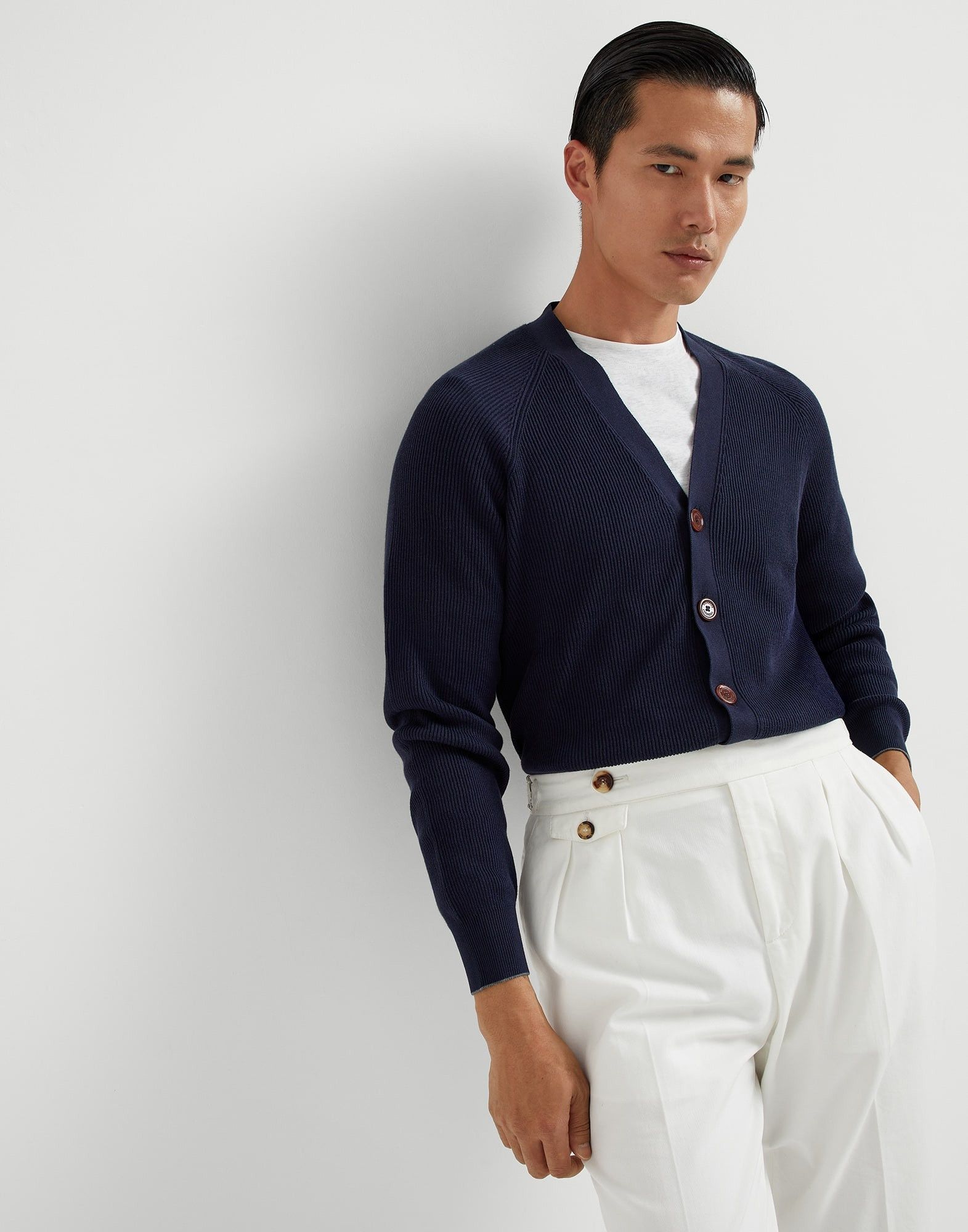 Brunello Cucinelli o1w1db10326 Cardigan in Navy Blue Size US S / EU 44-46 / 1 - 3 Thumbnail