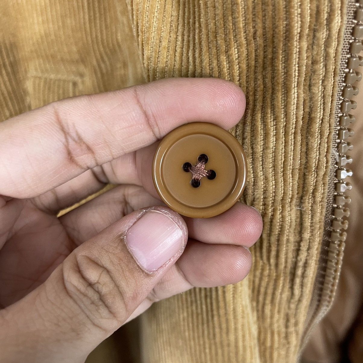 Japanese Brand Japanese Brand SOC Hooded Corduroy Jacket Size US L / EU 52-54 / 3 - 16 Thumbnail