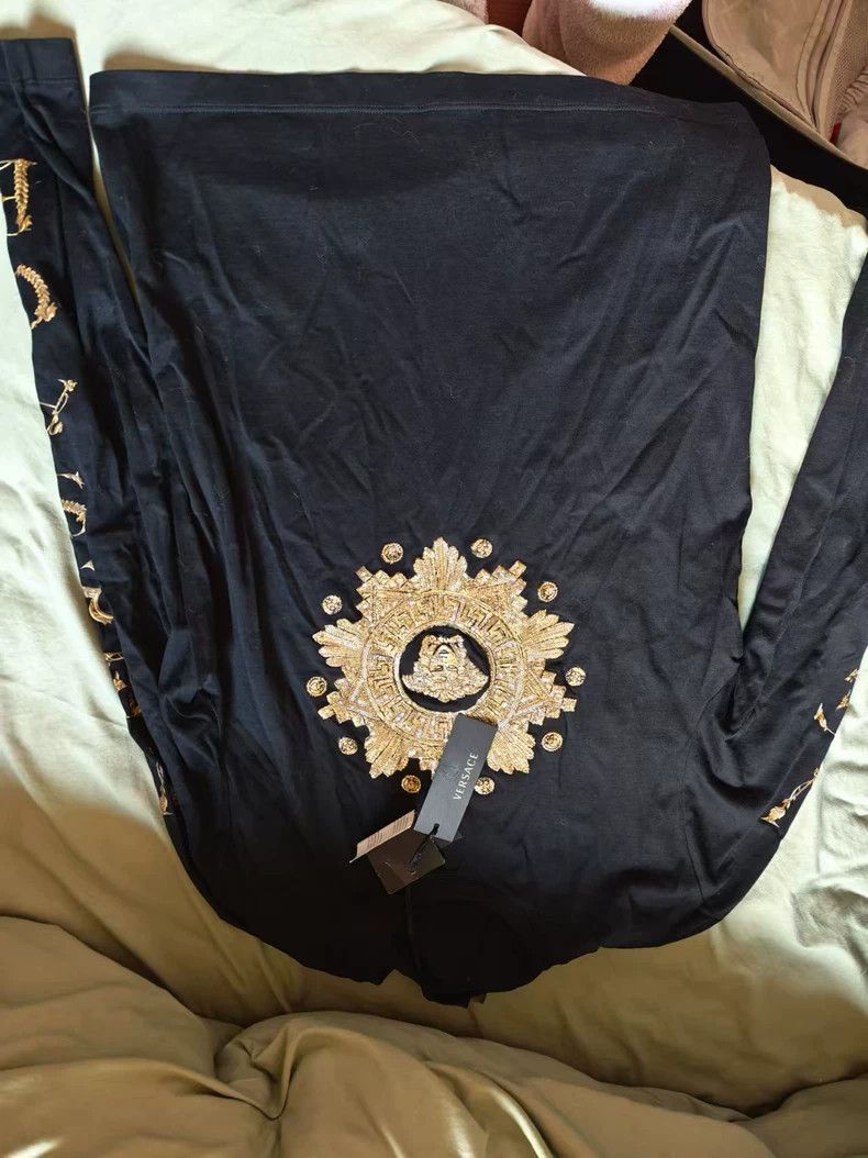 Versace Versace Long sleeve T-shirt Size US S / EU 44-46 / 1 - 1 Thumbnail