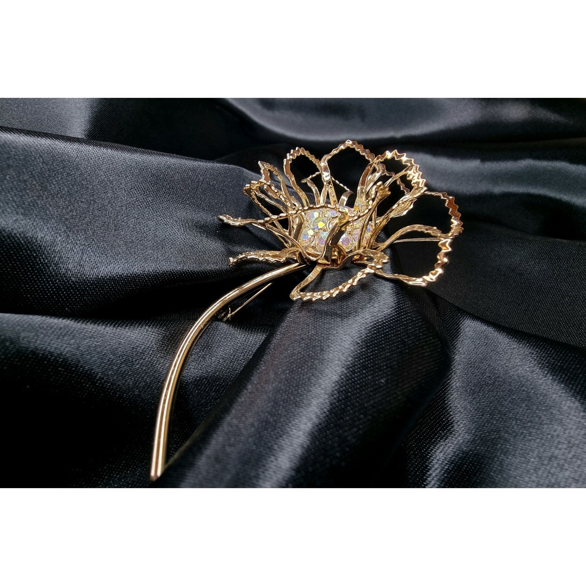 Vintage Vintage Sarah Coventry 3D Gold-Tone Flower Brooch With Rhine Size ONE SIZE - 4 Thumbnail