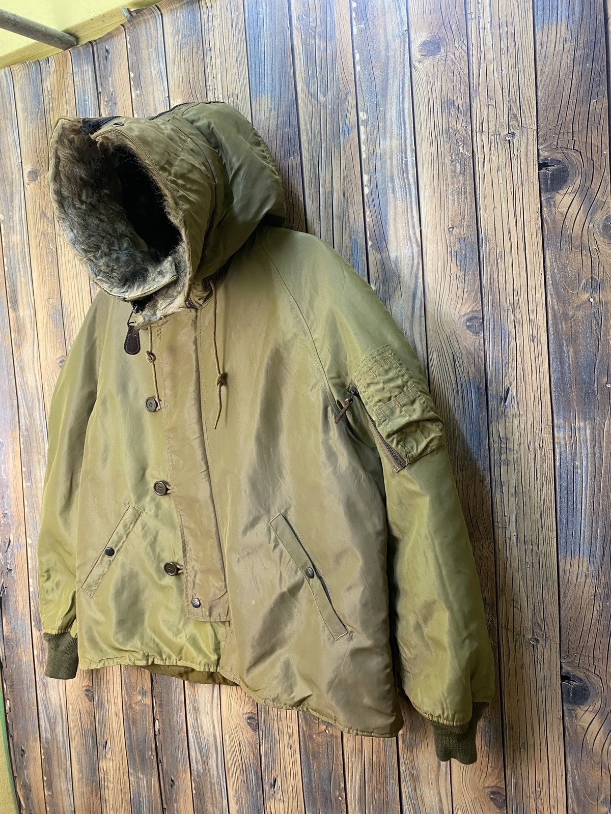 Buzz Rickson's × Toyo Enterprises Vintage red card by buzz rikson’s bomber jacket Size US M / EU 48-50 / 2 - 4 Thumbnail
