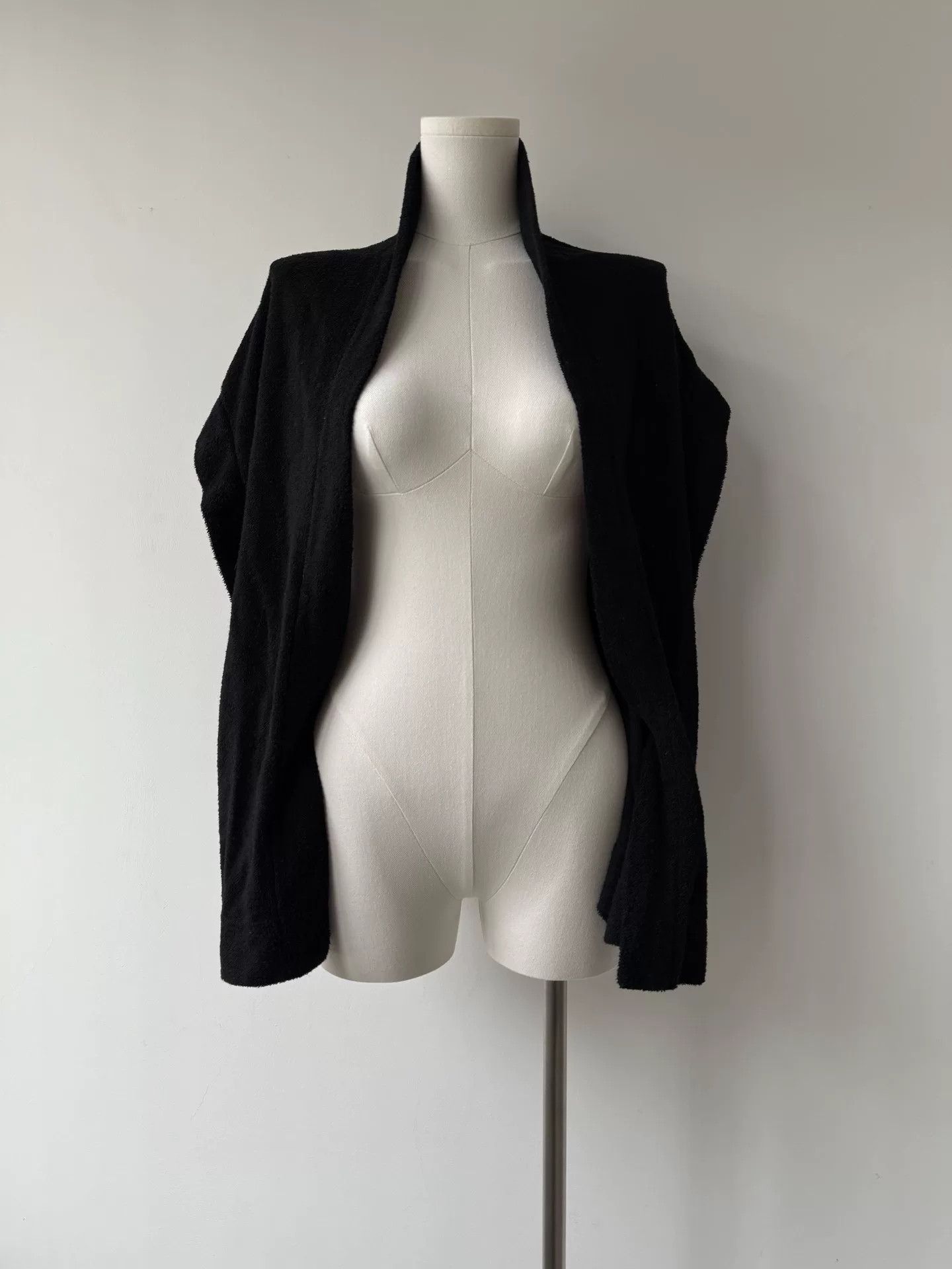 Y's Yohji Yamamoto Black Sleeveless Cardigan Size ONE SIZE - 1 Thumbnail