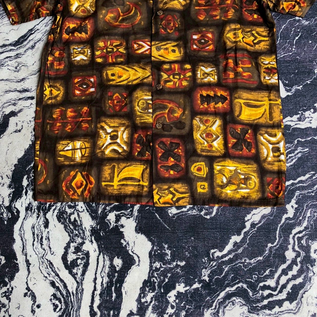 Vintage Vintage 90s Kamehameha Hawaiian Tiki Shirt Size US M / EU 48-50 / 2 - 4 Thumbnail
