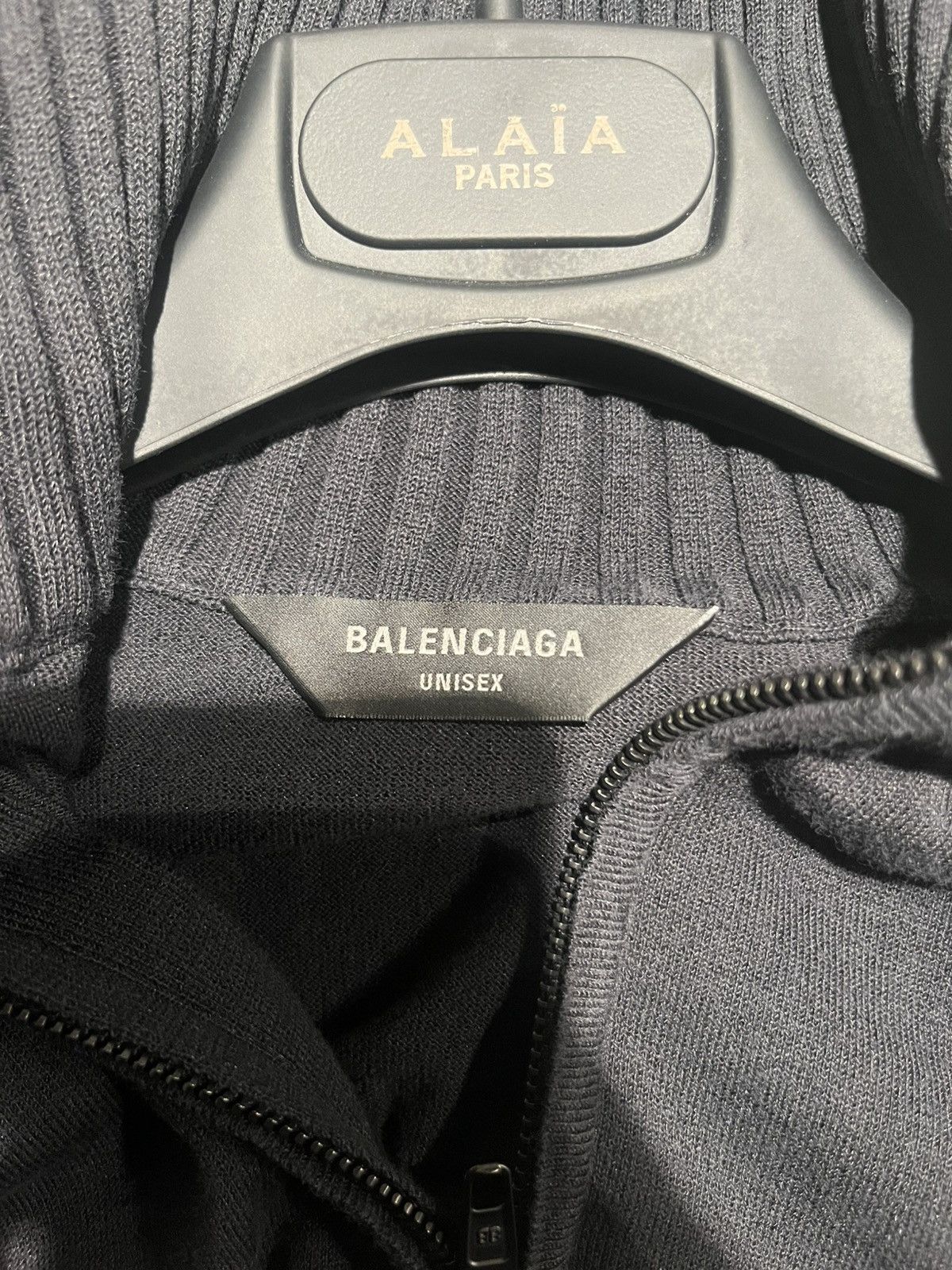 Balenciaga BB PARIS ICON KNOTTED FITTED ZIP-UP JACKET IN BLACK Size M / US 6-8 / IT 42-44 - 5 Thumbnail