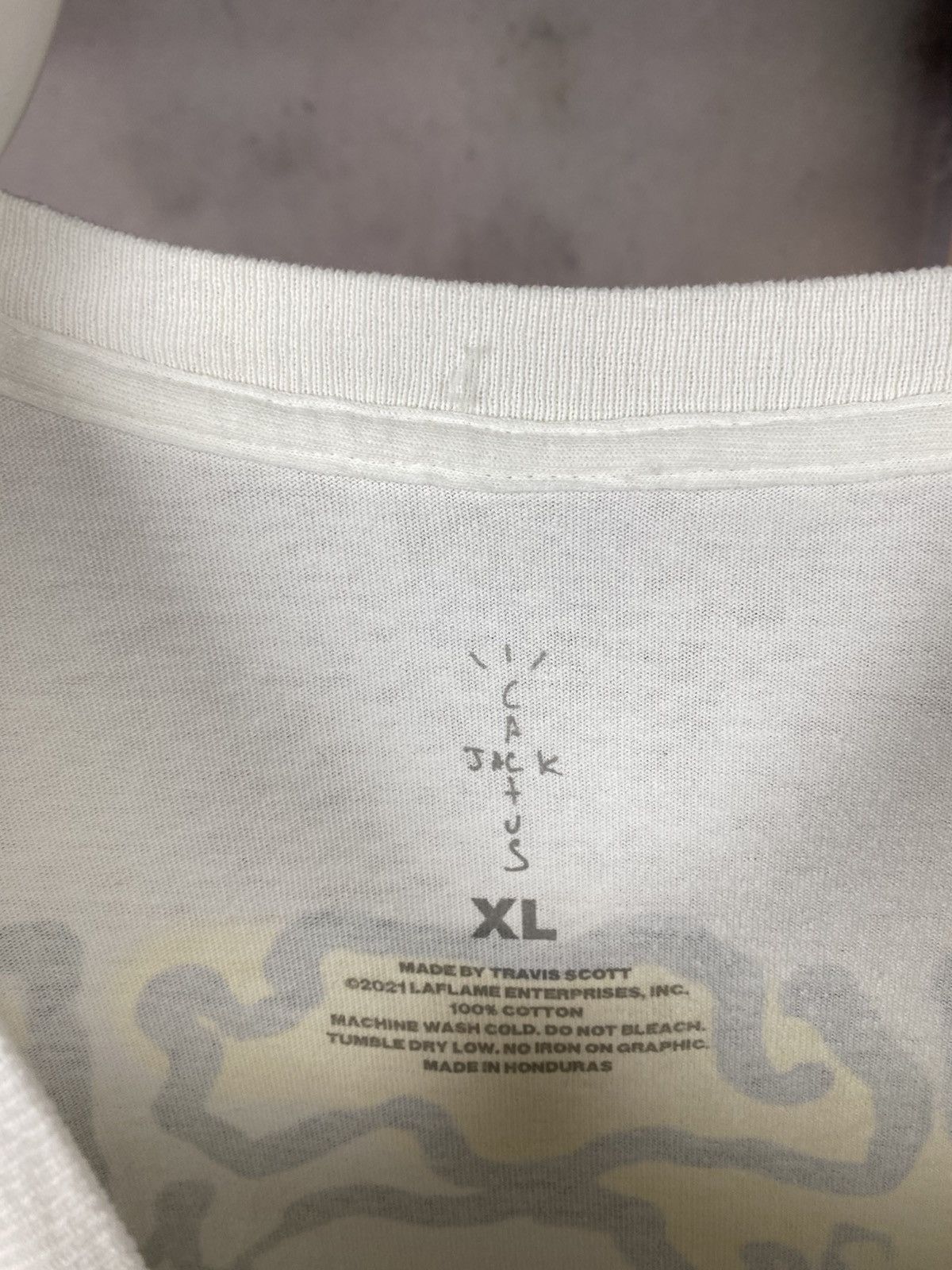 Fragment Design × Kaws × Travis Scott 💀T-Shirt Travis Scott Cactus Jack Kaws For Fragment Tee💀 Size US XL / EU 56 / 4 - 9 Thumbnail