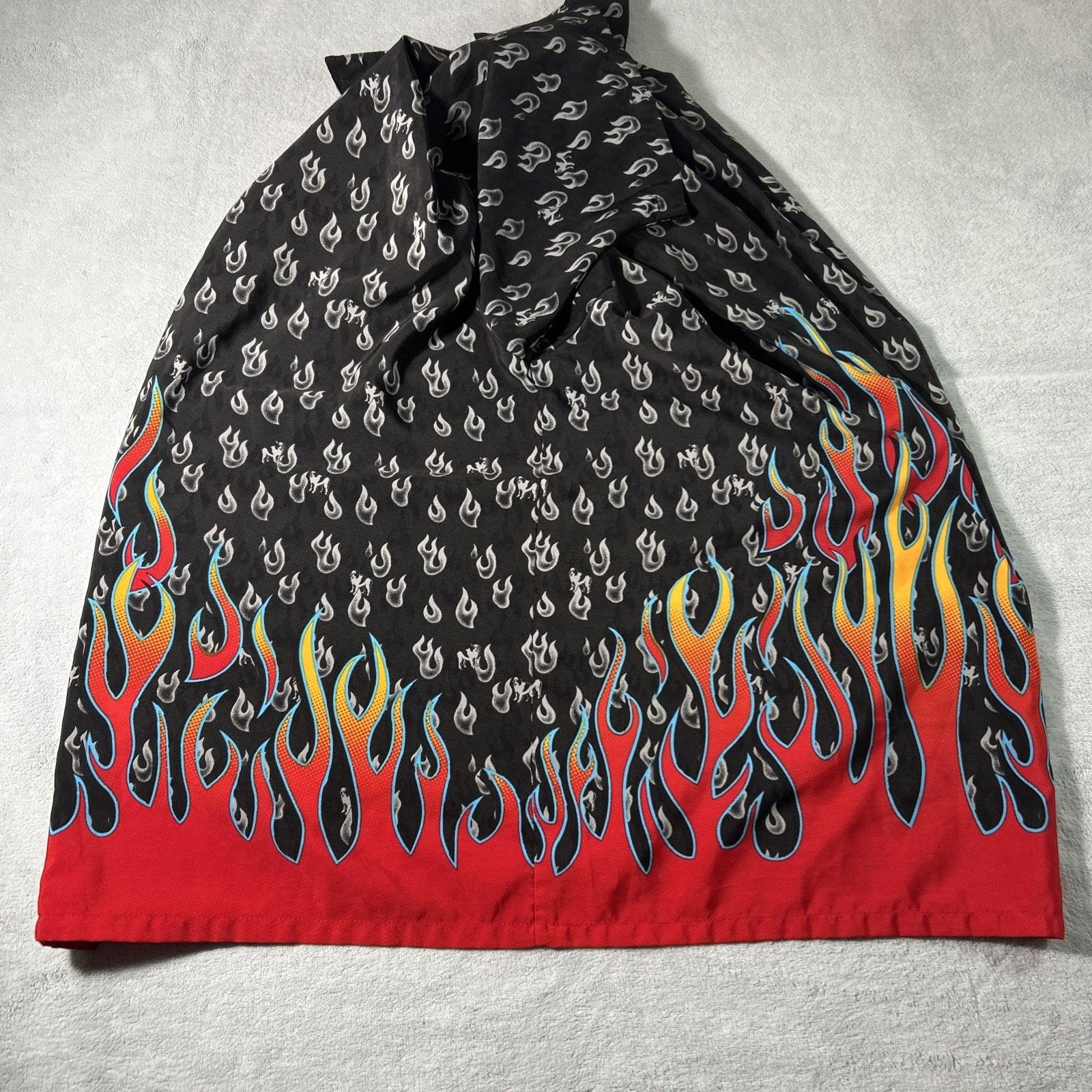 Big Dogs Big Dogs Flaming Fire Flames Button Up Shirt Mens XL Grunge Size US XL / EU 56 / 4 - 3 Thumbnail
