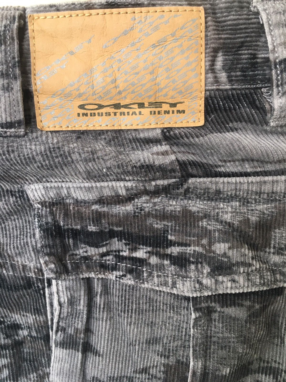 Oakley Oakley Corduroy Camo Cargo Pants Size 28" / US 6 / IT 42 - 10 Thumbnail