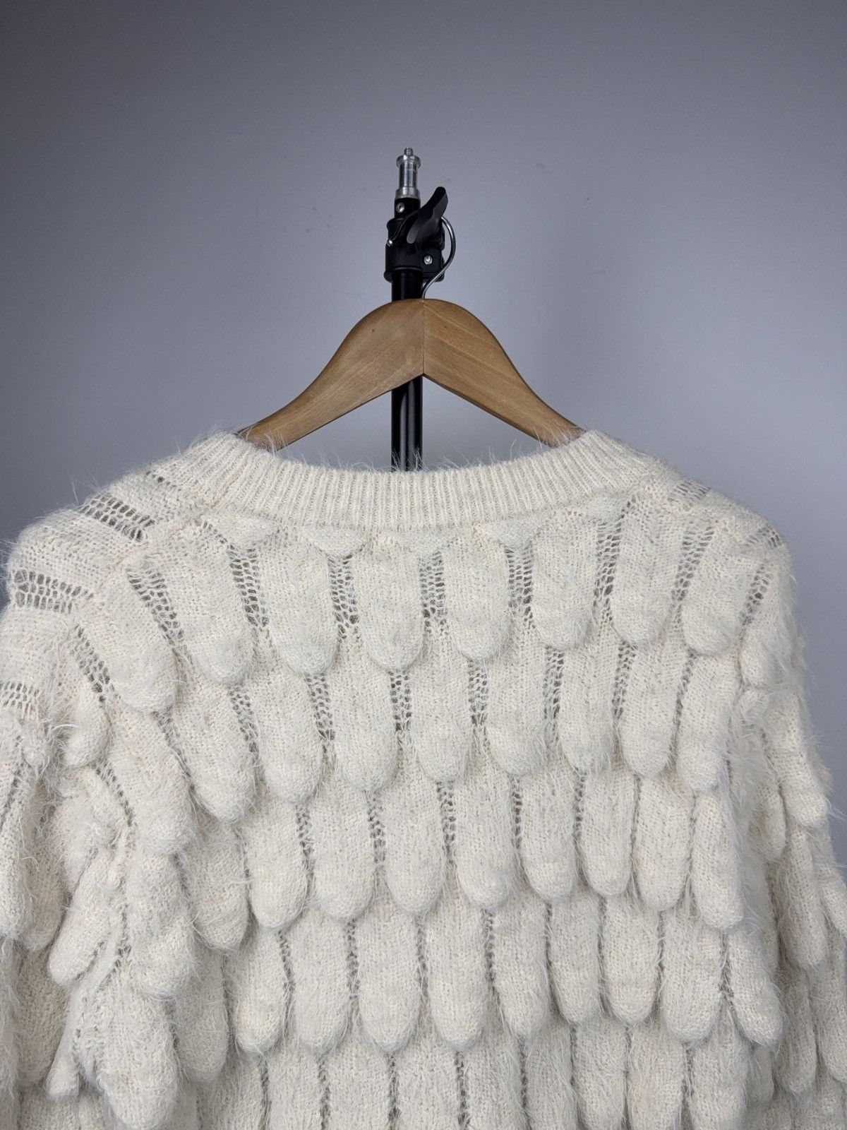 Japanese Brand Japanese 00s Avant-Garde Fuzzy Knit Sweater Flared Sleeves Size M / US 6-8 / IT 42-44 - 7 Thumbnail