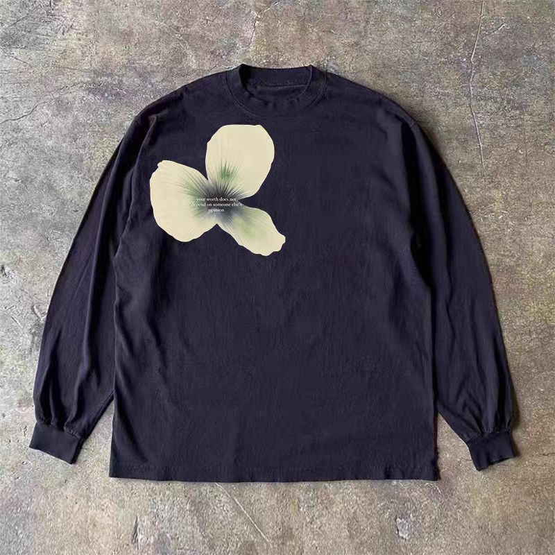 Vintage Black retro floral print long-sleeved t-shirt Size US M / EU 48-50 / 2 - 1 Thumbnail
