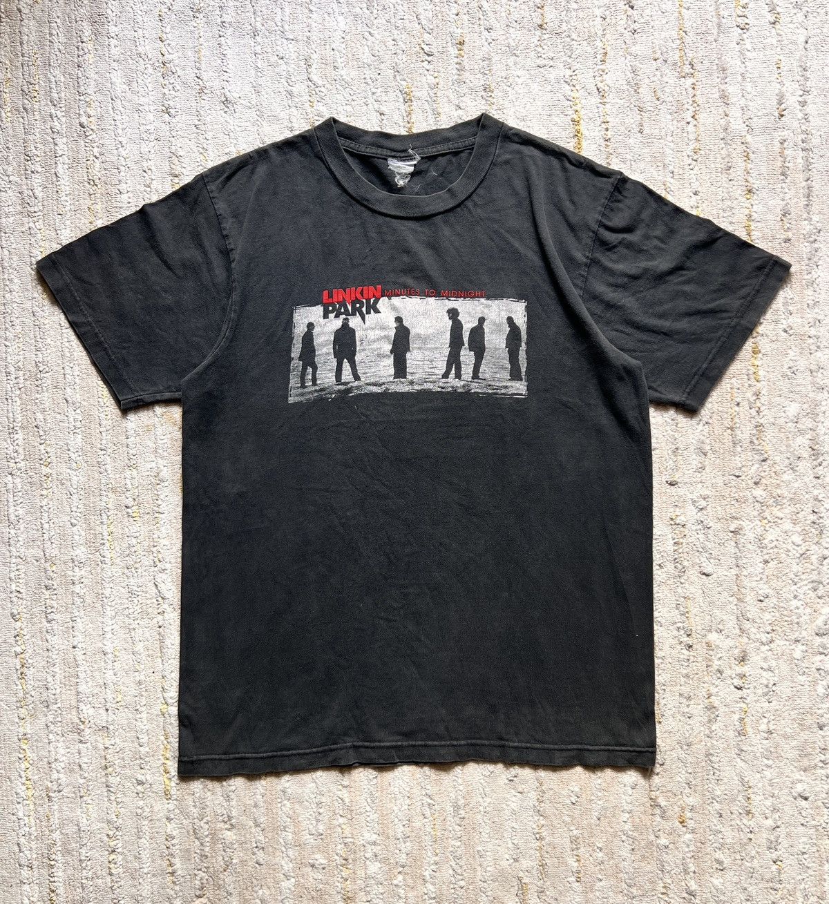 Band Tees × Vintage Vtg y2k Linkin Park Minutes To Midnight Promo Tshirt Size US M / EU 48-50 / 2 - 1 Thumbnail