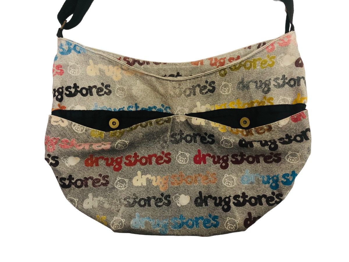 20471120 × Beauty Beast × Japanese Brand DOPE 🔥 DRUG STORES 🇯🇵 SHOULDER SLING BAG POP STYLE MONOGRAM Size ONE SIZE - 5 Thumbnail