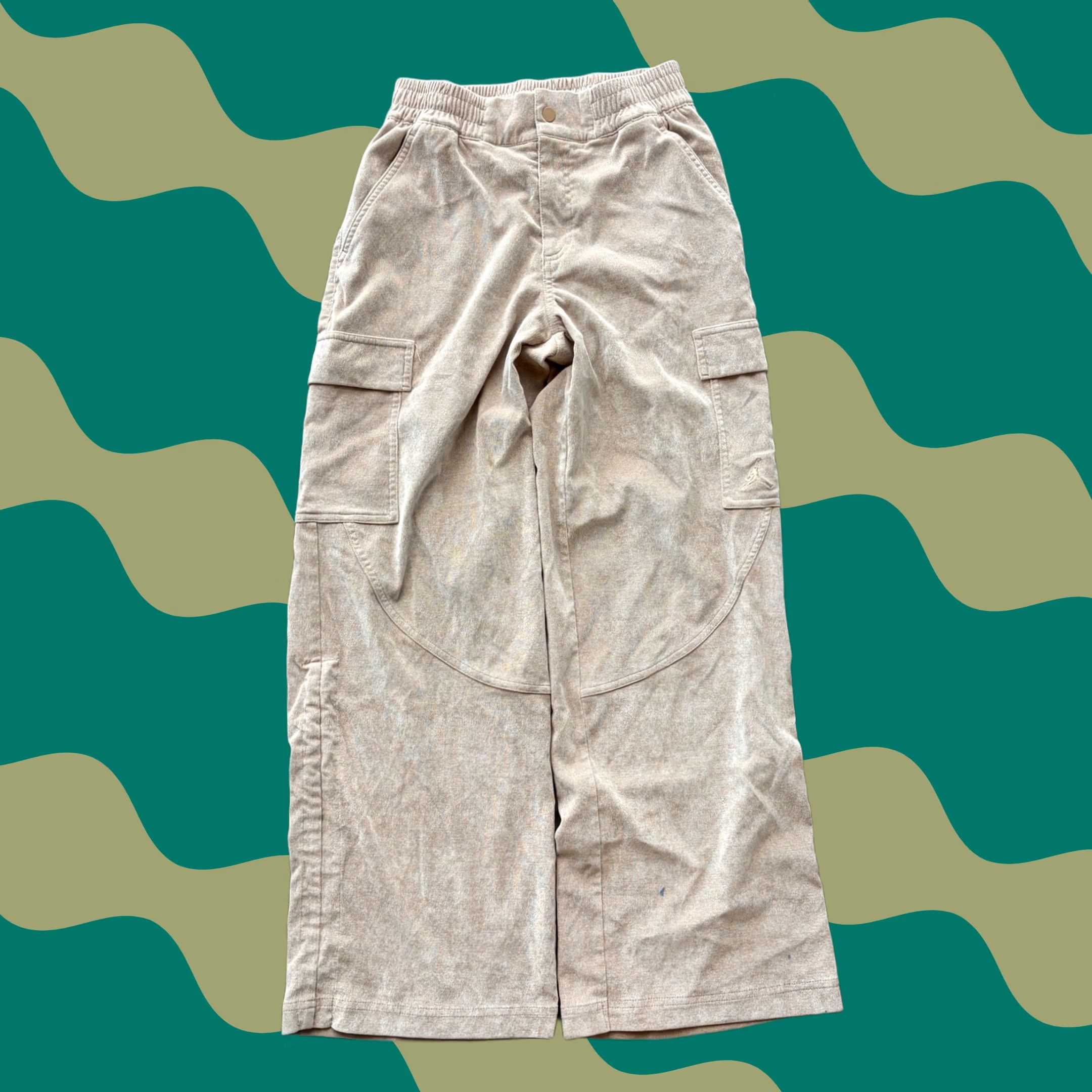 Jordan Brand VINTAGE Jordan Bran Velour Gold Wide Leg Flare Cargo Loose Fit Pants S Women Small Size 28" / US 6 / IT 42 - 1 Thumbnail