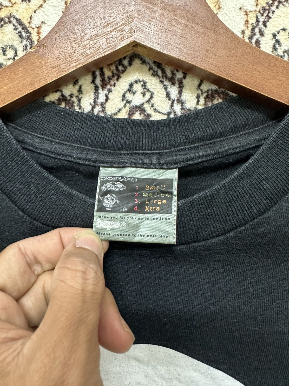 Bape × Kaws Bape Kaws Baby Milo Tee Size XL Size US M / EU 48-50 / 2 - 7 Thumbnail
