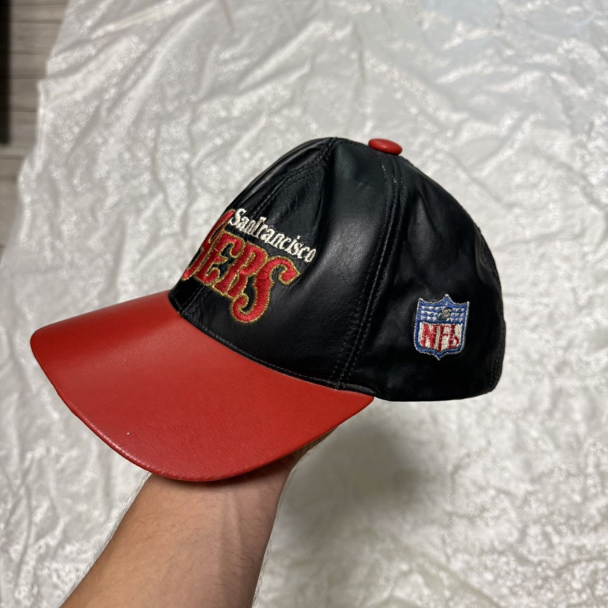 NFL Vintage San Francisco 49ers Cap Snapback Leather NFL 90s Size ONE SIZE - 4 Thumbnail