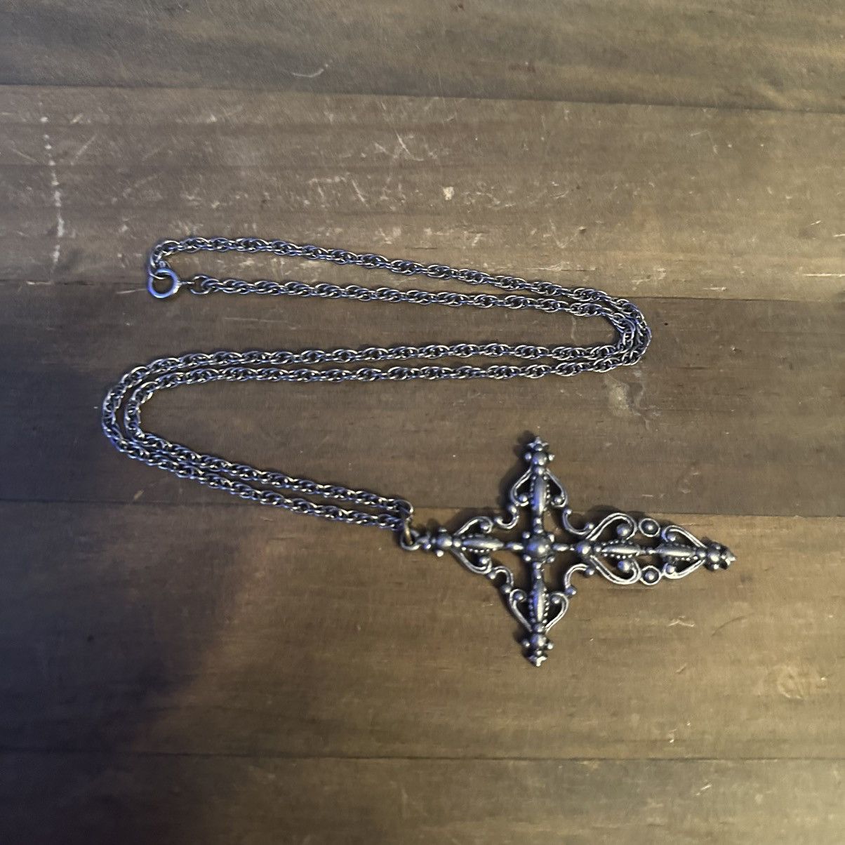 Vintage Vintage pewter filigree cross pendant necklace Size ONE SIZE - 2 Thumbnail