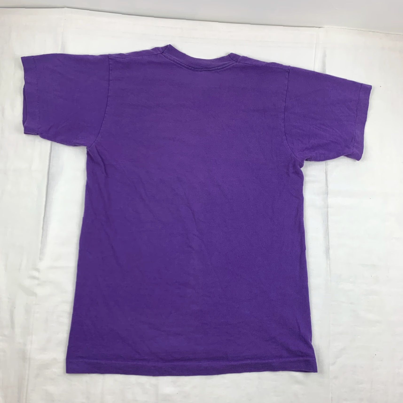 Fruit Of The Loom VINTAGE Fruit of the Loom T-Shirt Mens Short Sleeve Crew Neck Purple Golf 90s USA Embroidered Medium Point Pointe Links Tradition Sports Size US M / EU 48-50 / 2 - 8 Thumbnail