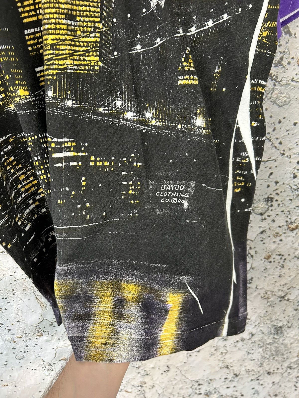 Vintage Vintage New York 90s All Over Printed Graphic Tee Rare Hype Size US XL / EU 56 / 4 - 4 Thumbnail