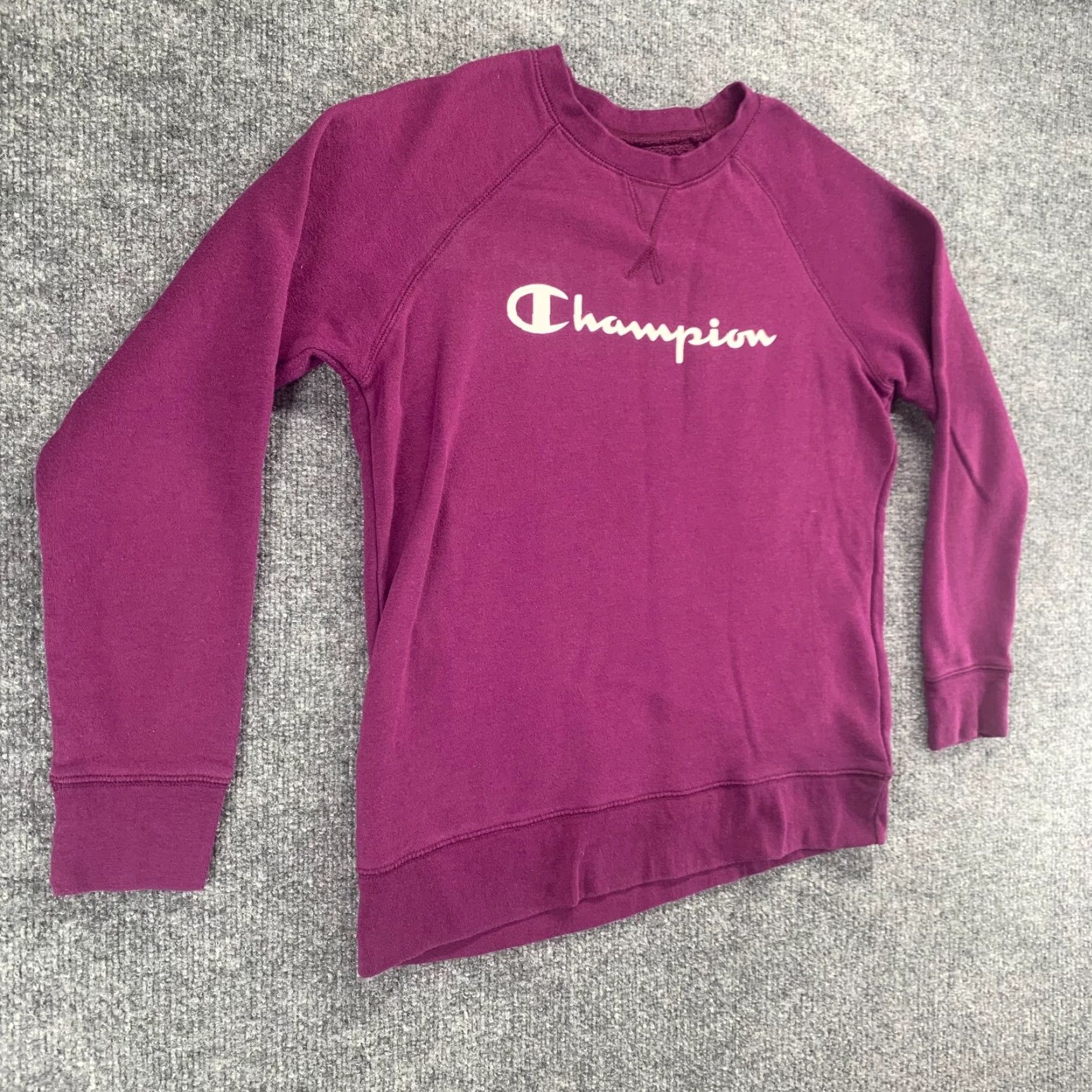 Champion Champion Sweatshirt Womens Medium Purple Pullover Long Sleeve Athletic Logo Size M / US 6-8 / IT 42-44 - 2 Thumbnail
