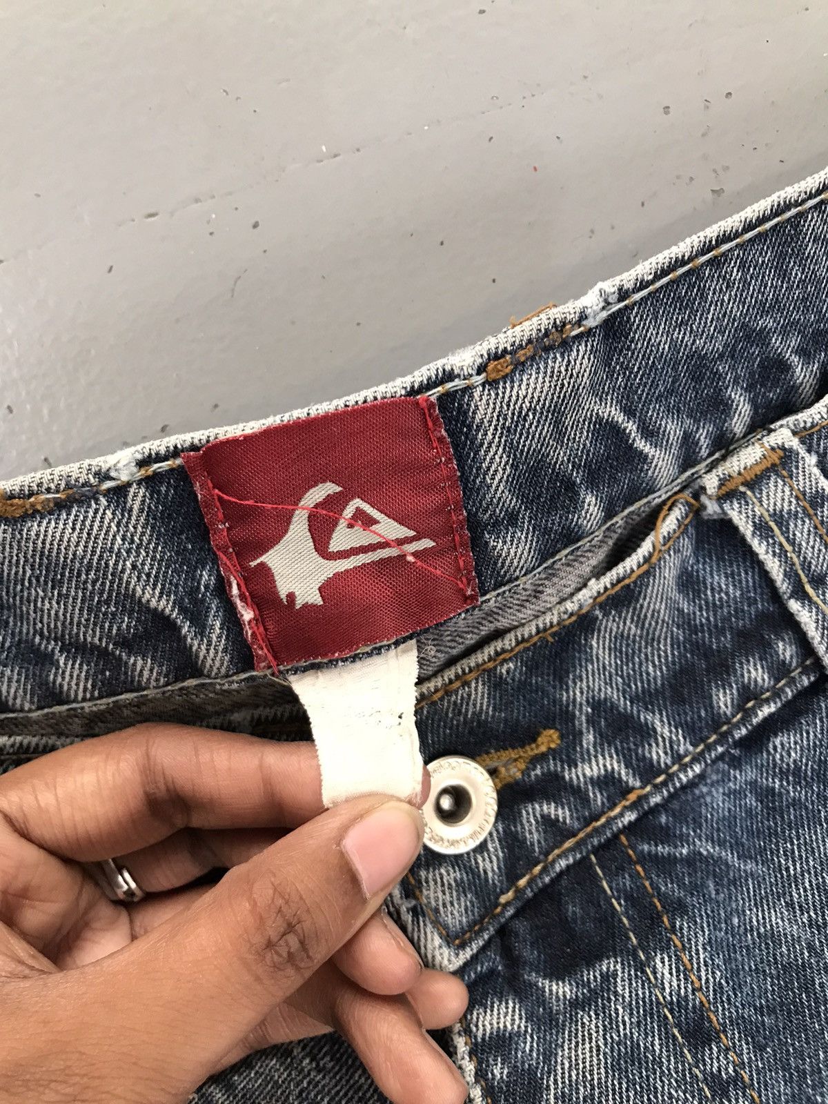 Dickies × Vintage Vintage quick silver SpellOut embroidered denim jort Size US 38 / EU 54 - 5 Thumbnail