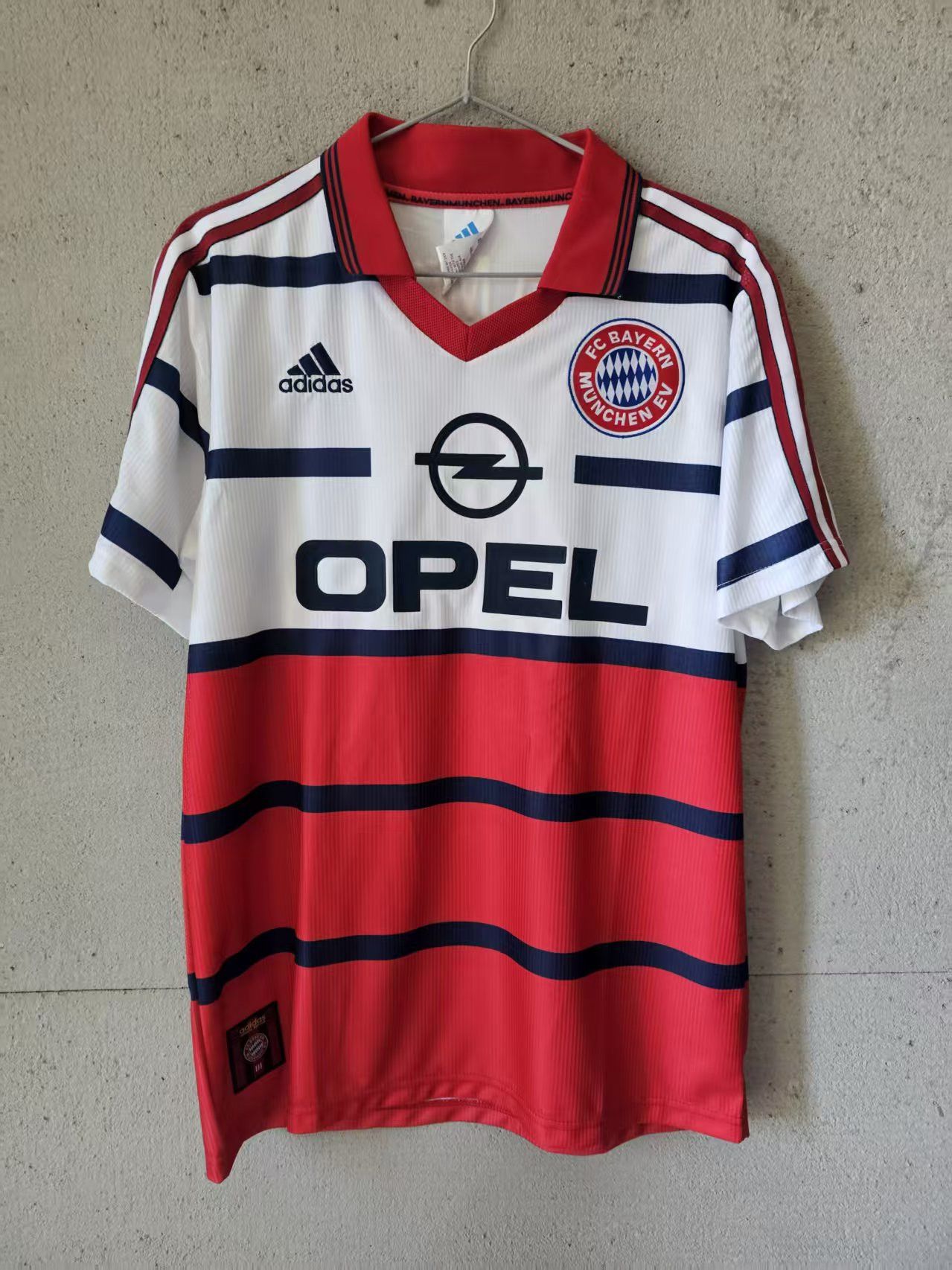Other 1998 2001 Bayern Munich Jersey Away Size US XL / EU 56 / 4 - 1 Thumbnail