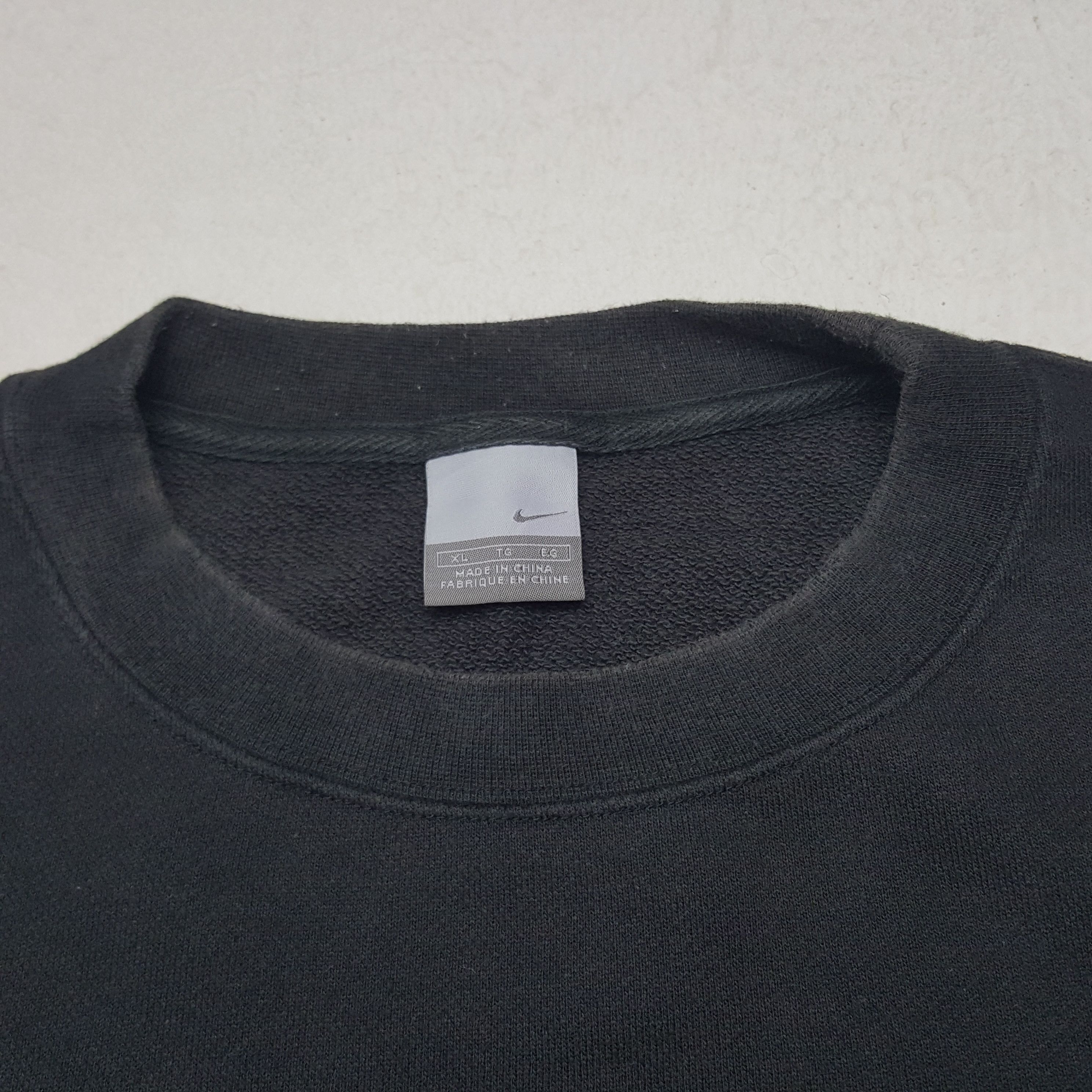 Nike × Vintage Vintage NIKE MMIV Twothousandfour Sport Style Sweatshirt Size US L / EU 52-54 / 3 - 4 Thumbnail