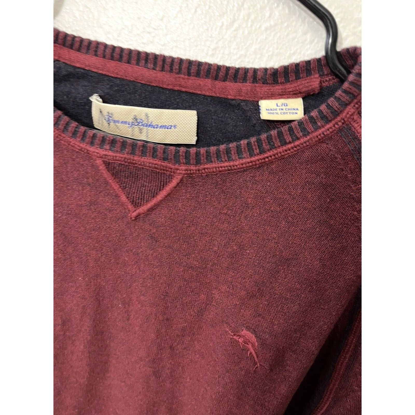 Tommy Bahama VINTAGE Tommy Bahama Shirt Men L Burgundy Red 100% Cotton Crew Neck Pullover Embroidered Logo Classic Outdoor Preppy Mens Size US L / EU 52-54 / 3 - 3 Thumbnail