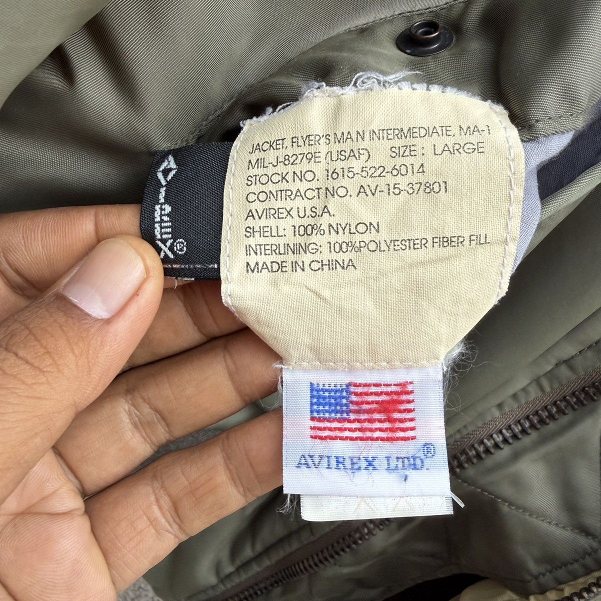 Avirex Rare Vintage Avirex MA1 USAF Military Bomber Jacket Size US L / EU 52-54 / 3 - 21 Thumbnail