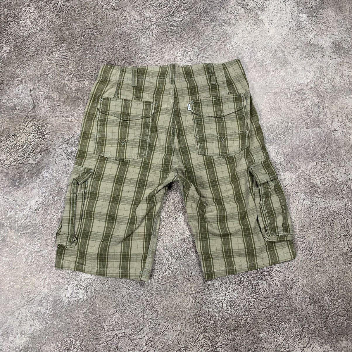 Vintage Vintage Y2K Baggy Cargo Shorts Streetwear Skate Logo 30 Size US 30 / EU 46 - 2 Thumbnail