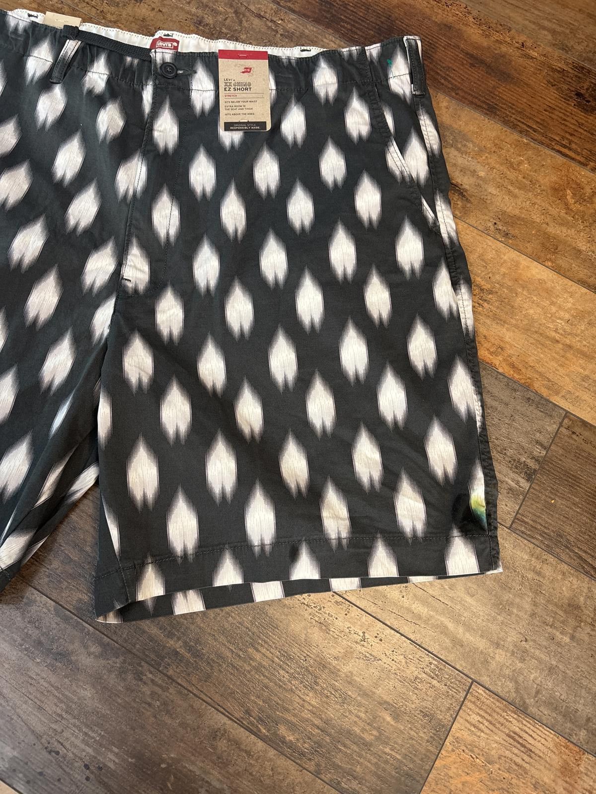 Levi's Levi's Men's Black and White Patterned Shorts 2X Size US 40 / EU 56 - 2 Thumbnail
