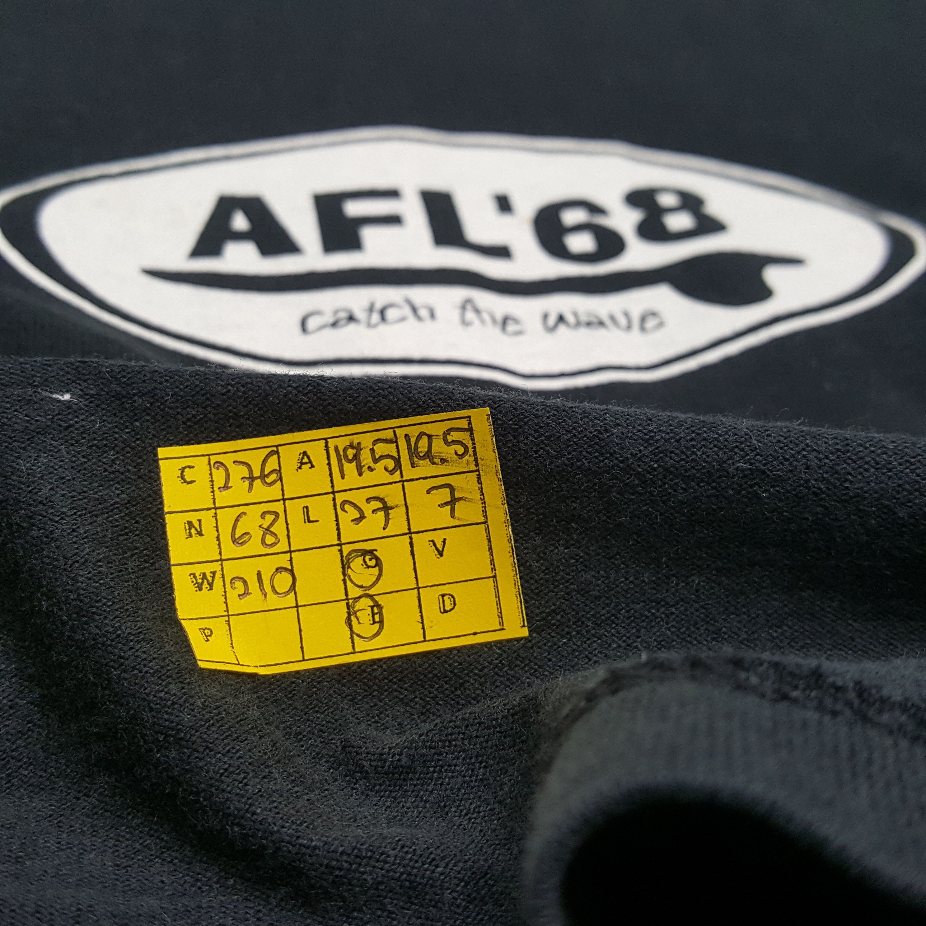 Vintage Vintage AFL'68 Aim For Legend Surfing T-Shirt C276N68 Size US M / EU 48-50 / 2 - 8 Thumbnail