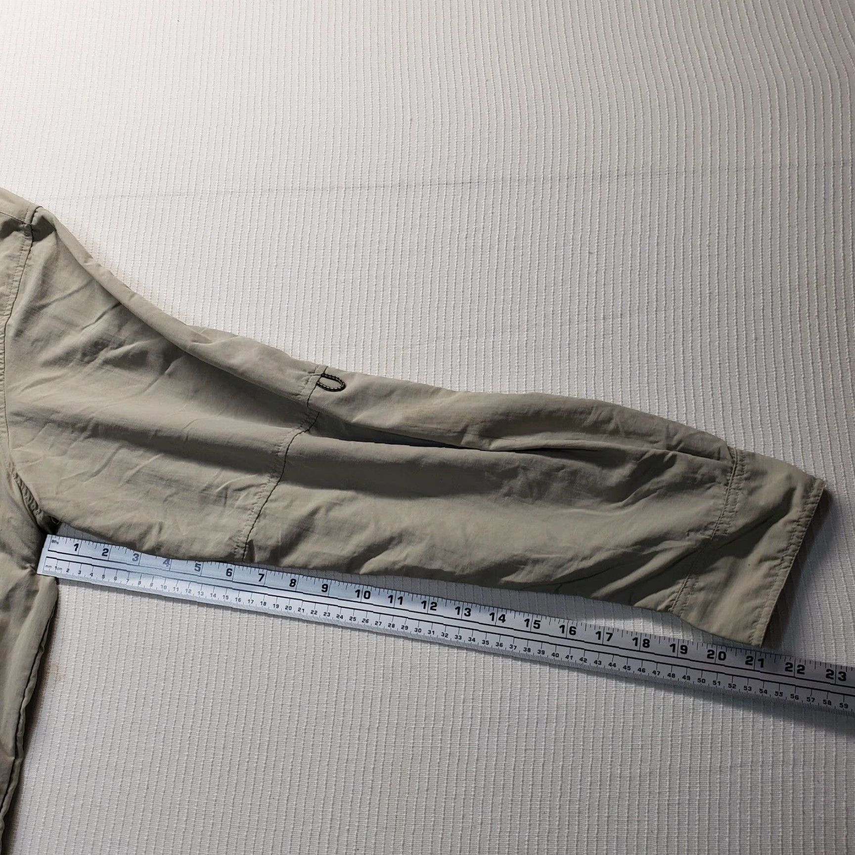 Warehouse Sportsmans Warehouse Shirt Button-Up Long Sleeve Beige 2X Men Mens Big & Tall Nylon Fish Theme Vented Button-Front Size US XXL / EU 58 / 5 - 6 Thumbnail