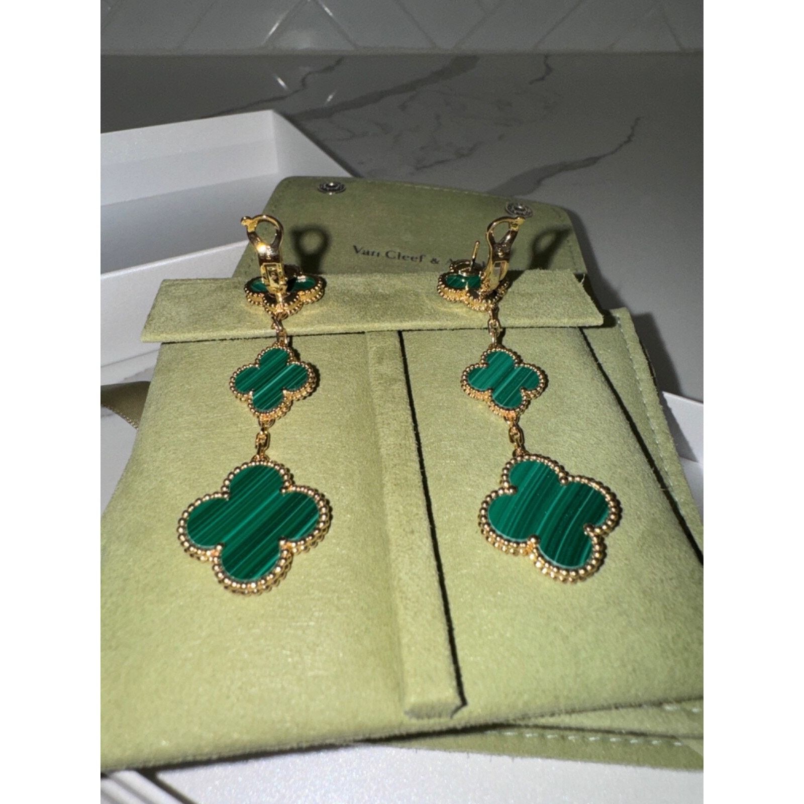 Van Cleef & Arpels Van Cleef Alhambra Earrings 3 Motifs Malachite Green Gold Size ONE SIZE - 17 Thumbnail