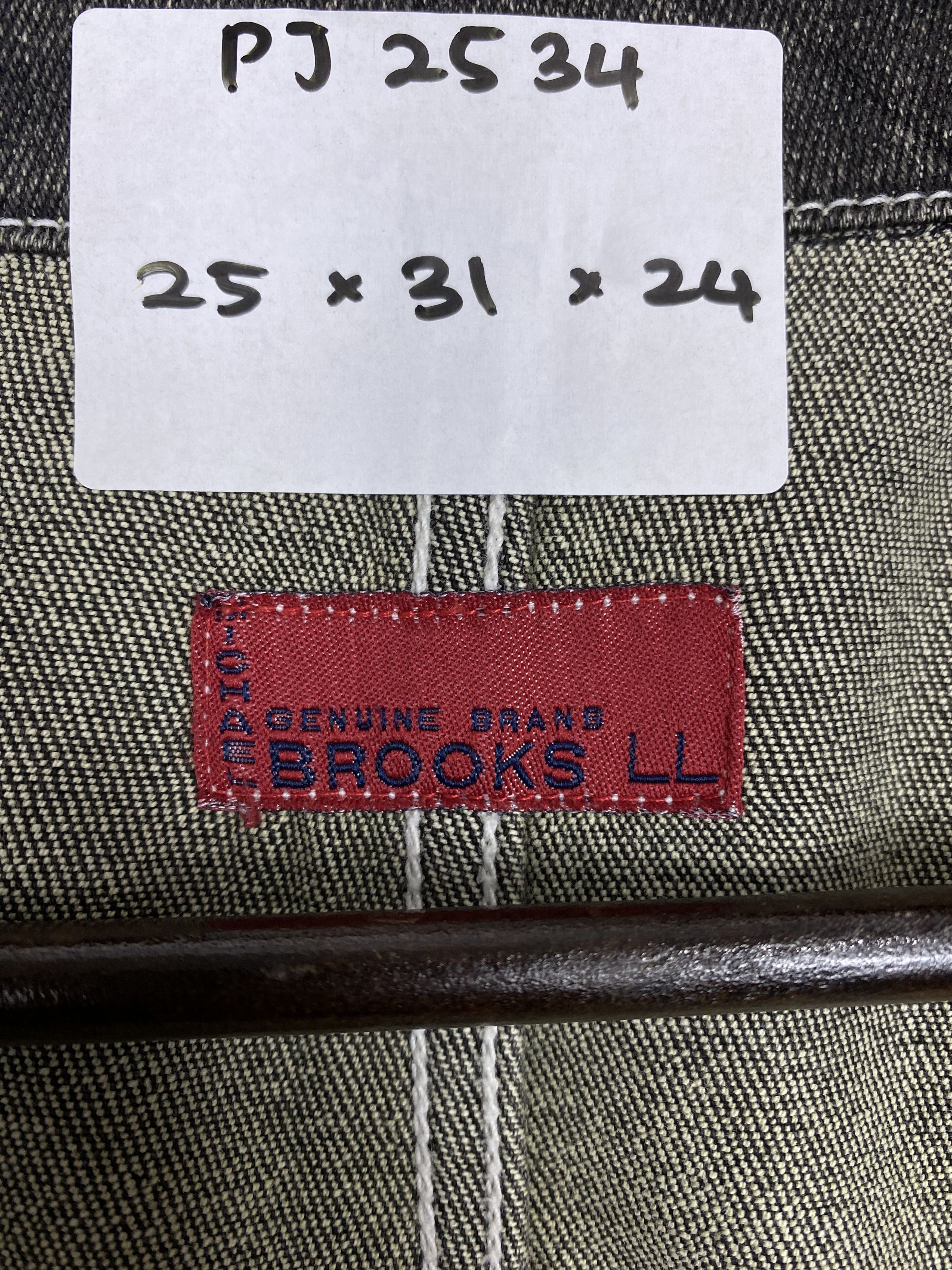 Brooks Vintage Brooks Denim Jeans Button Up Jacket PJ02534 Size US L / EU 52-54 / 3 - 8 Thumbnail