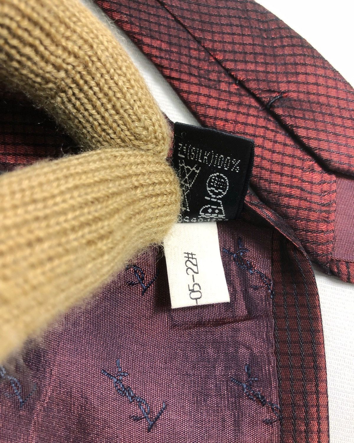 Yves Saint Laurent Rare Vintage Yves Saint Laurent YSL Silk Tie Size ONE SIZE - 9 Thumbnail