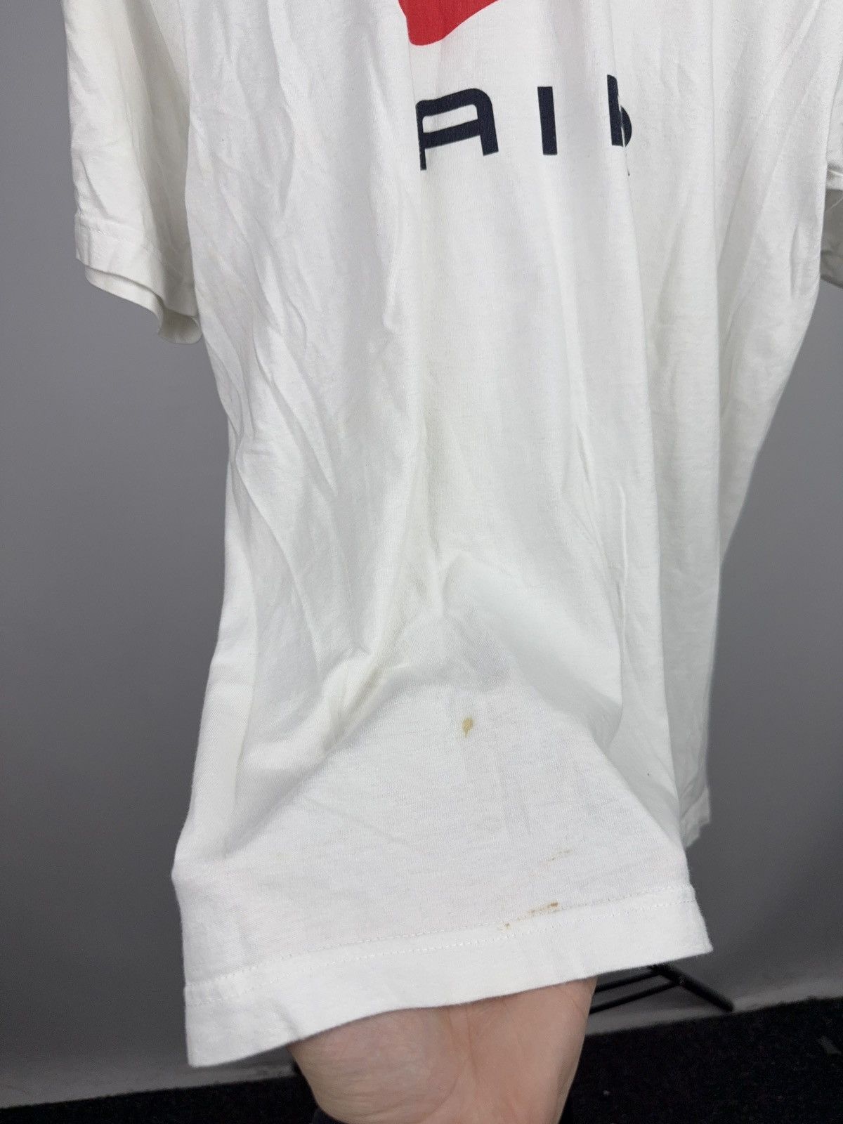 Nike Vintage 90s Retro Nike Air Logo T-Shirt White Red Swoosh Size US S / EU 44-46 / 1 - 5 Thumbnail