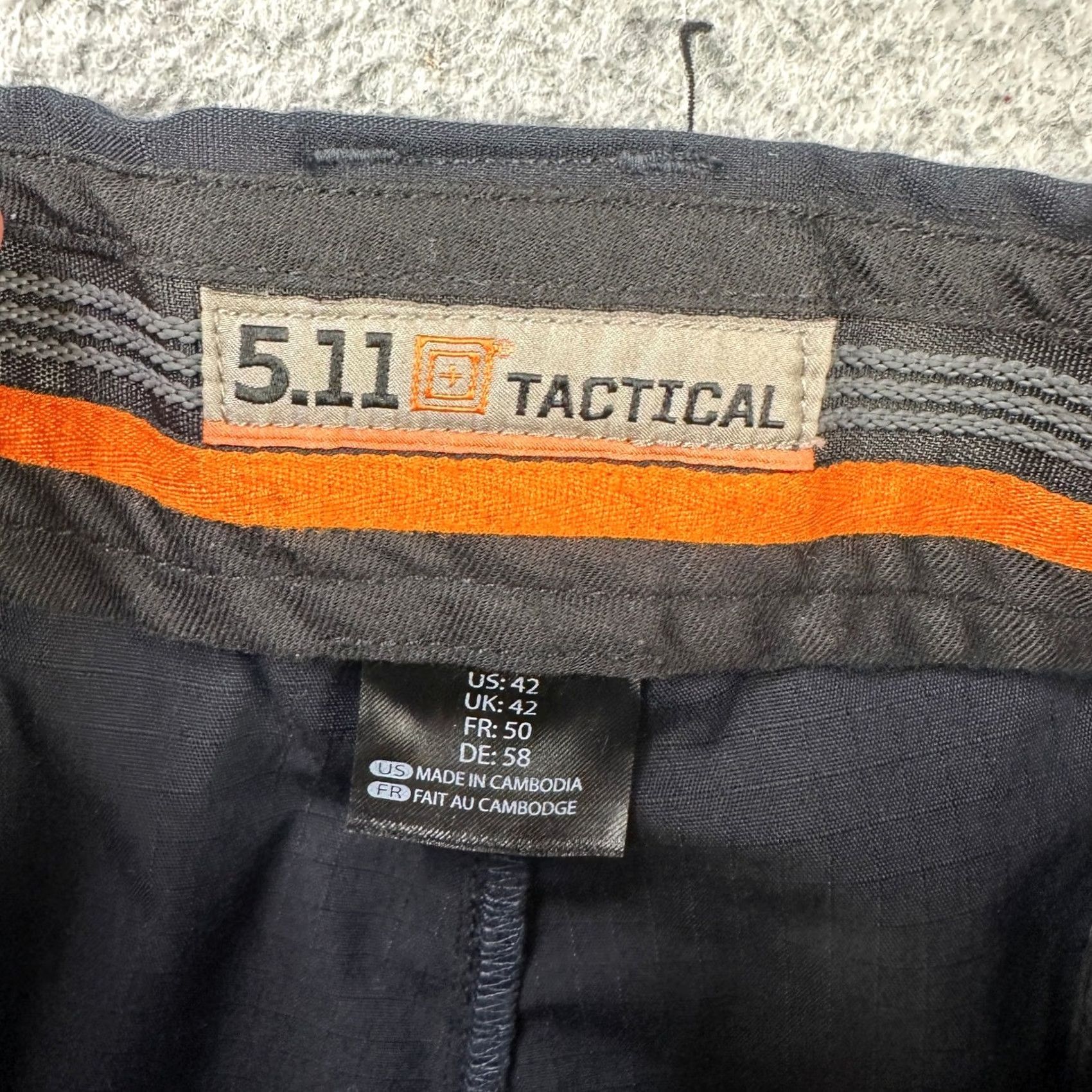 Vintage 5.11 Tactical Pants Cargo Mens 42 Black Workwear Straight Leg Flat Front Outdoor Casual Modern Size US 42 / EU 58 - 4 Thumbnail