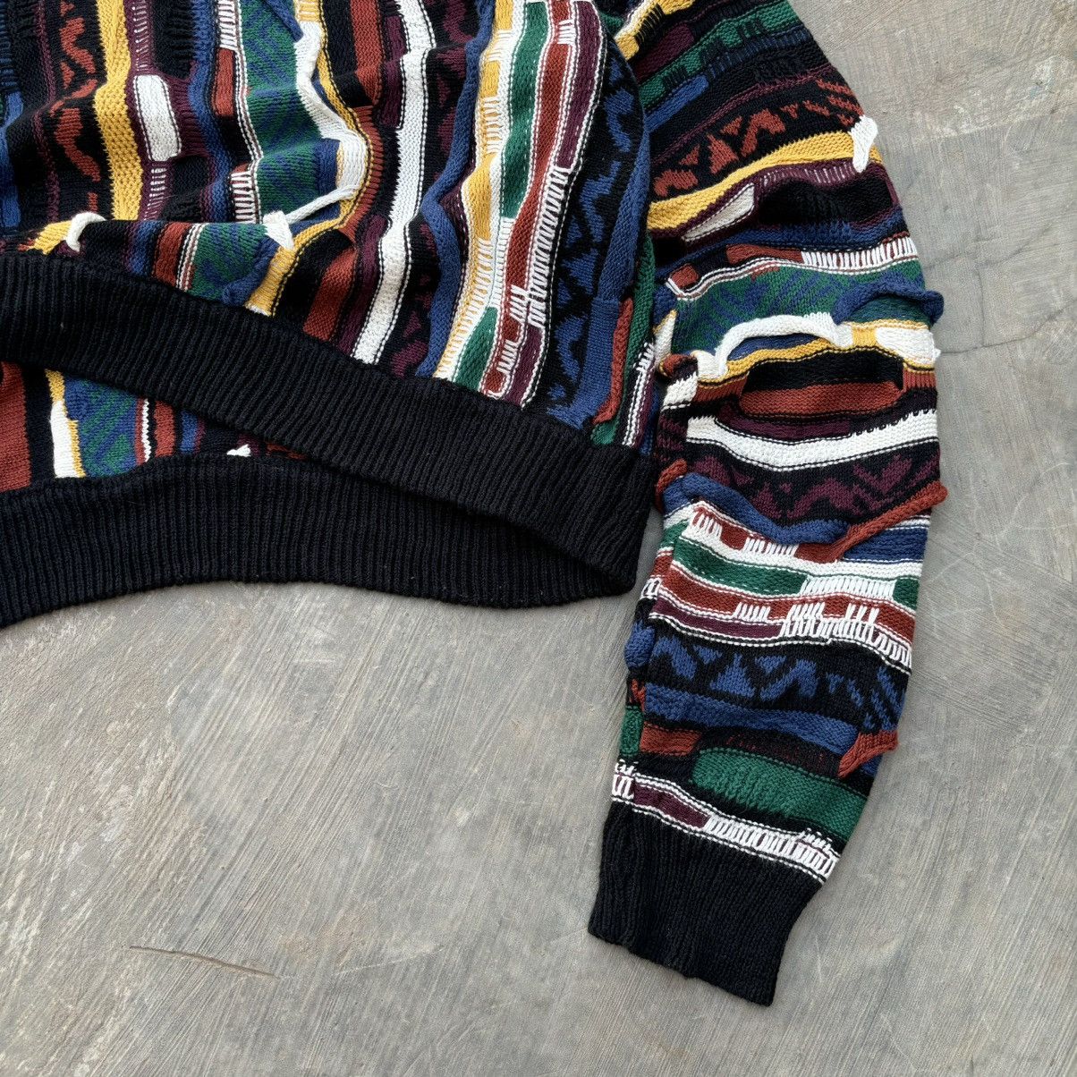 Coogi Crazy Vintage 90s Coogi 3D Knit Sweater Size L / US 10 / IT 46 - 6 Thumbnail