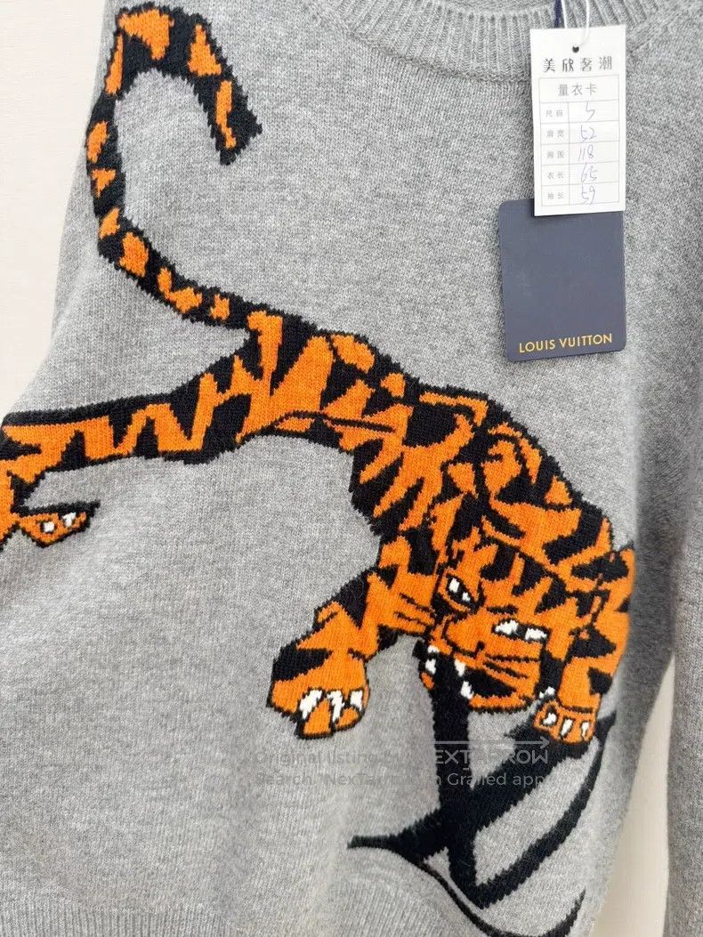 Louis Vuitton Louis Vuitton Tiger Sweater Size US S / EU 44-46 / 1 - 4 Thumbnail