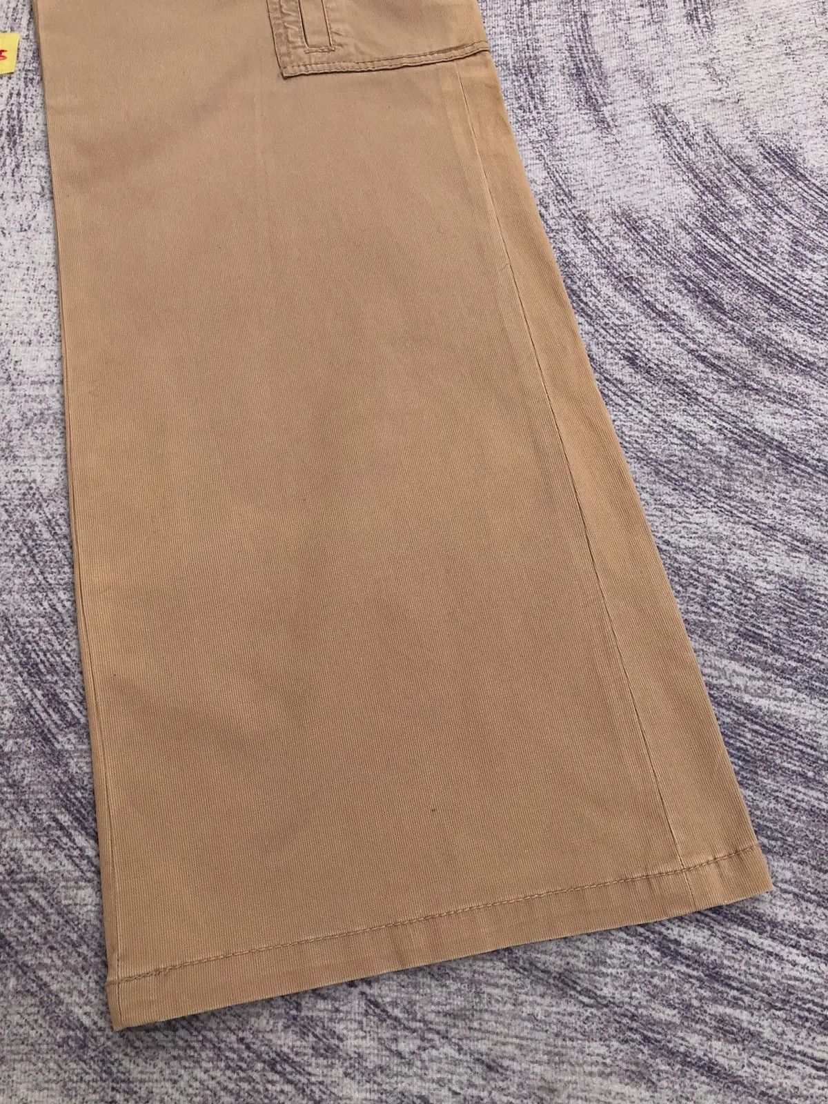 Designer × Japanese Brand Y2K Cargo Trousers Baggy Khakis Multi Pocket Tactical Pants Size US 32 / EU 48 - 4 Thumbnail