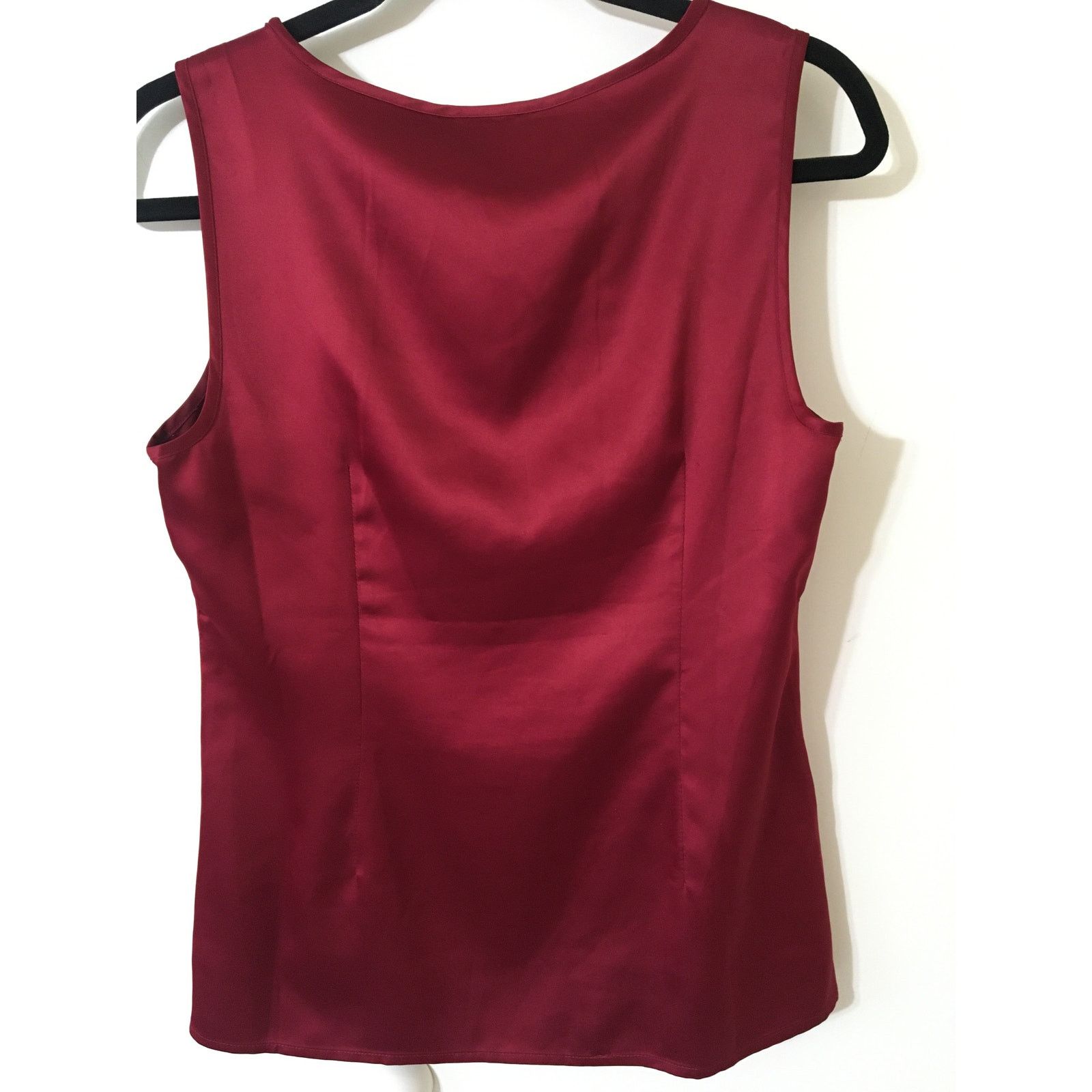 Ann Taylor Ann Taylor 4 Silky Red Sleeveless Scoop Neck Ruffled Blouse Size S / US 4 / IT 40 - 3 Thumbnail